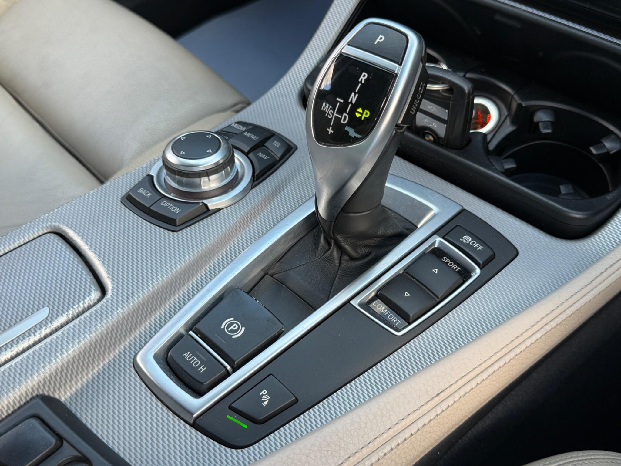 BMW 5 Series - Image 54