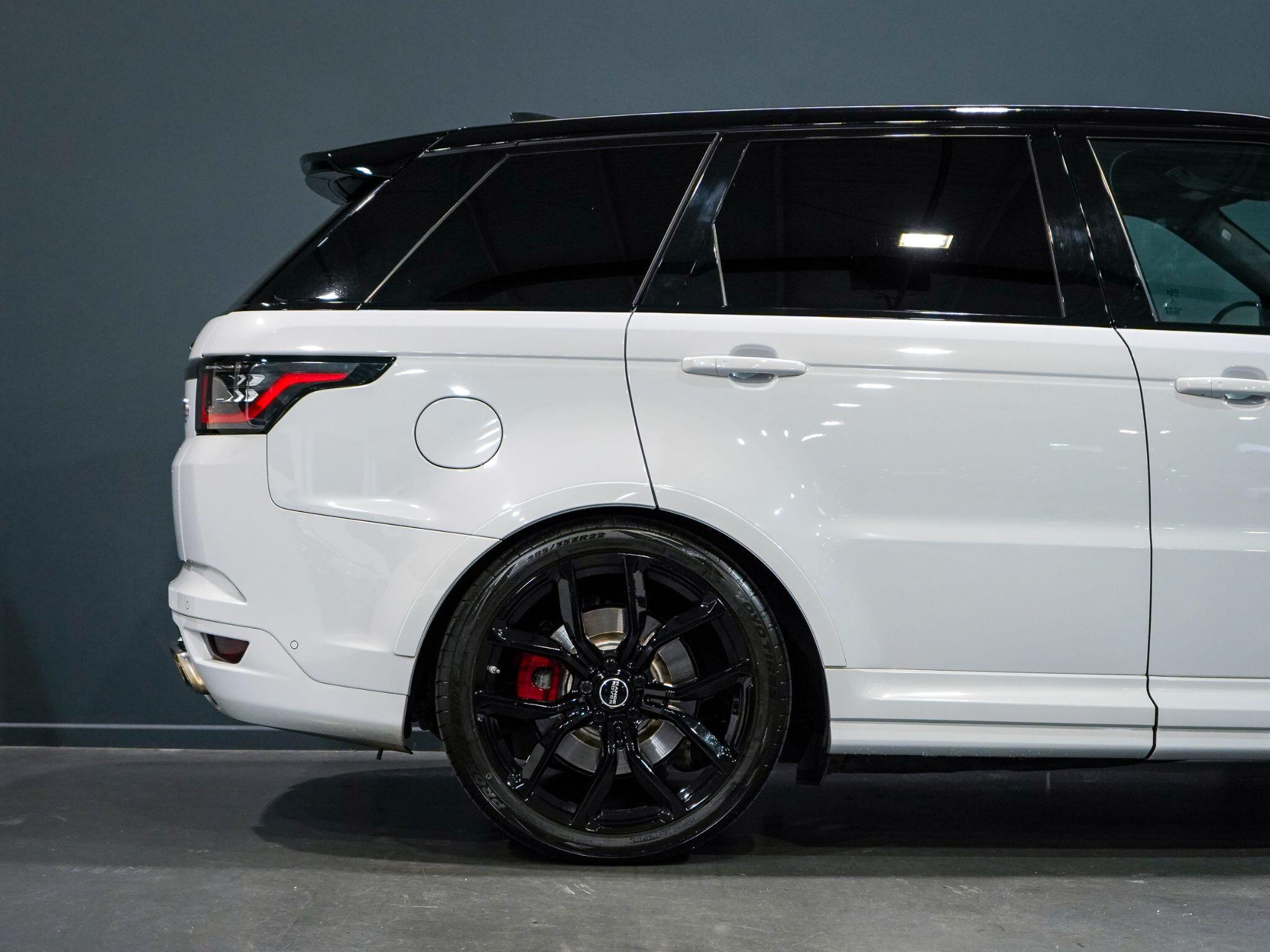 Land Rover Range Rover Sport view 8