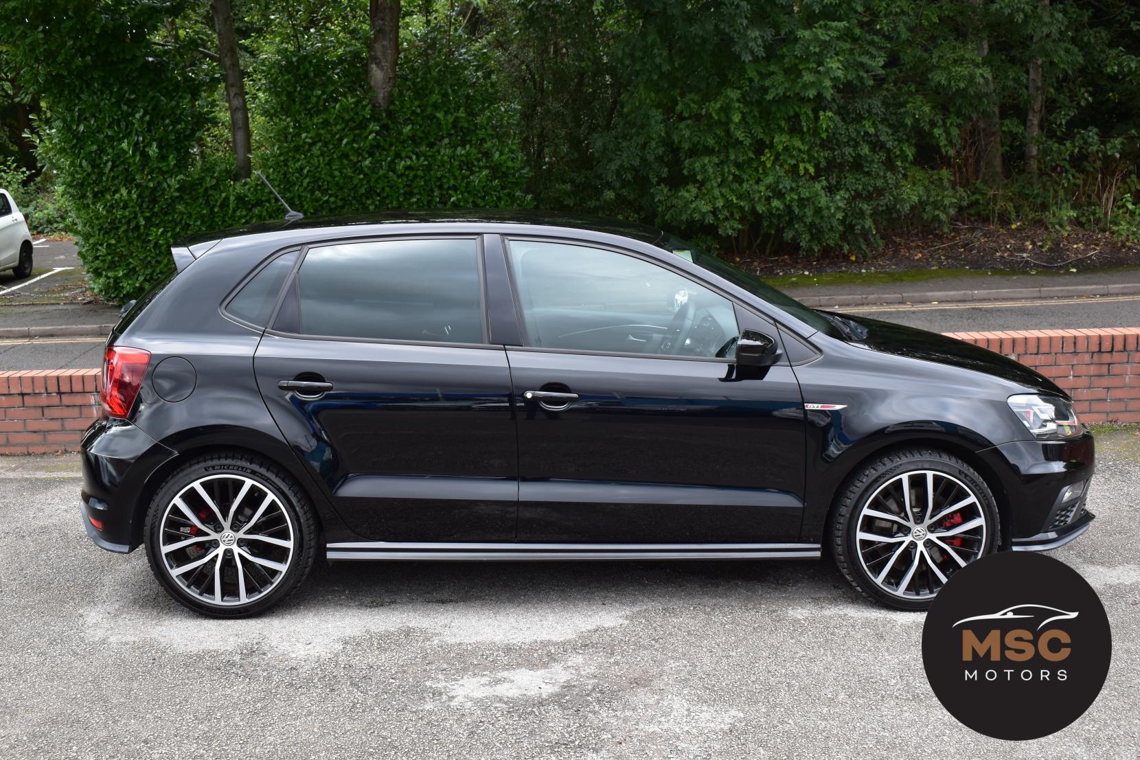 Volkswagen Polo view 21