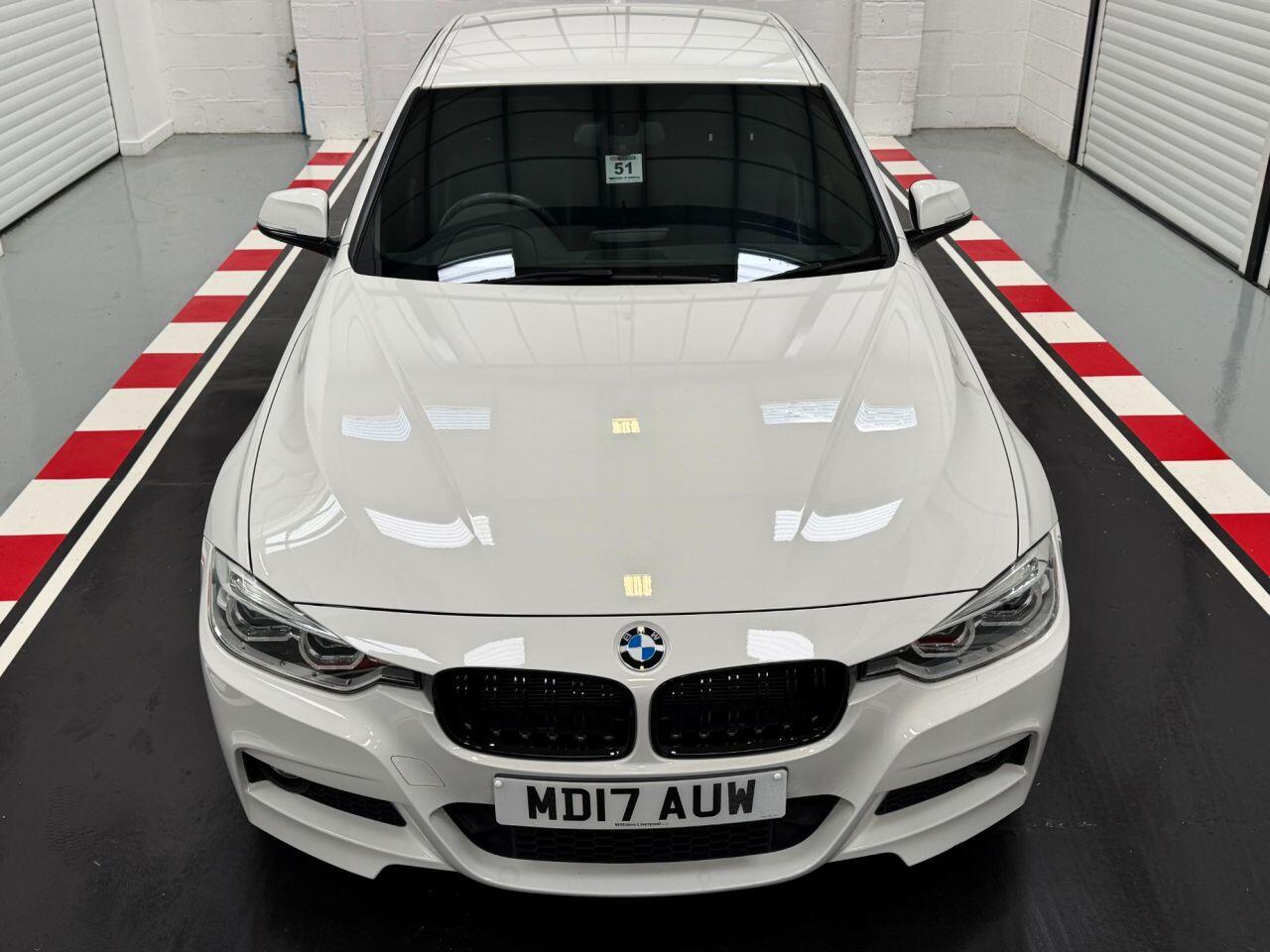 BMW 3 Series view 25