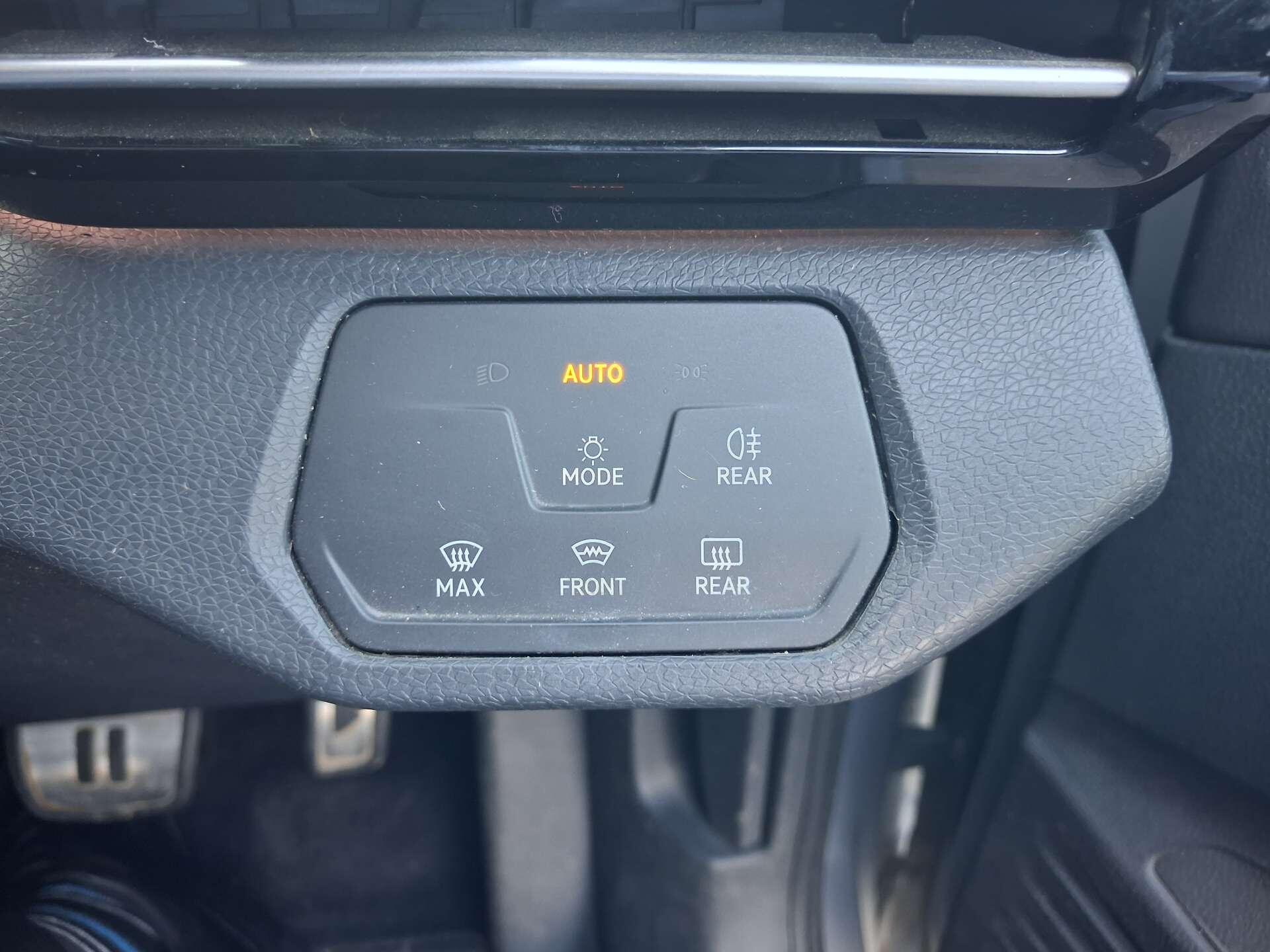 Volkswagen Id.4 view 31