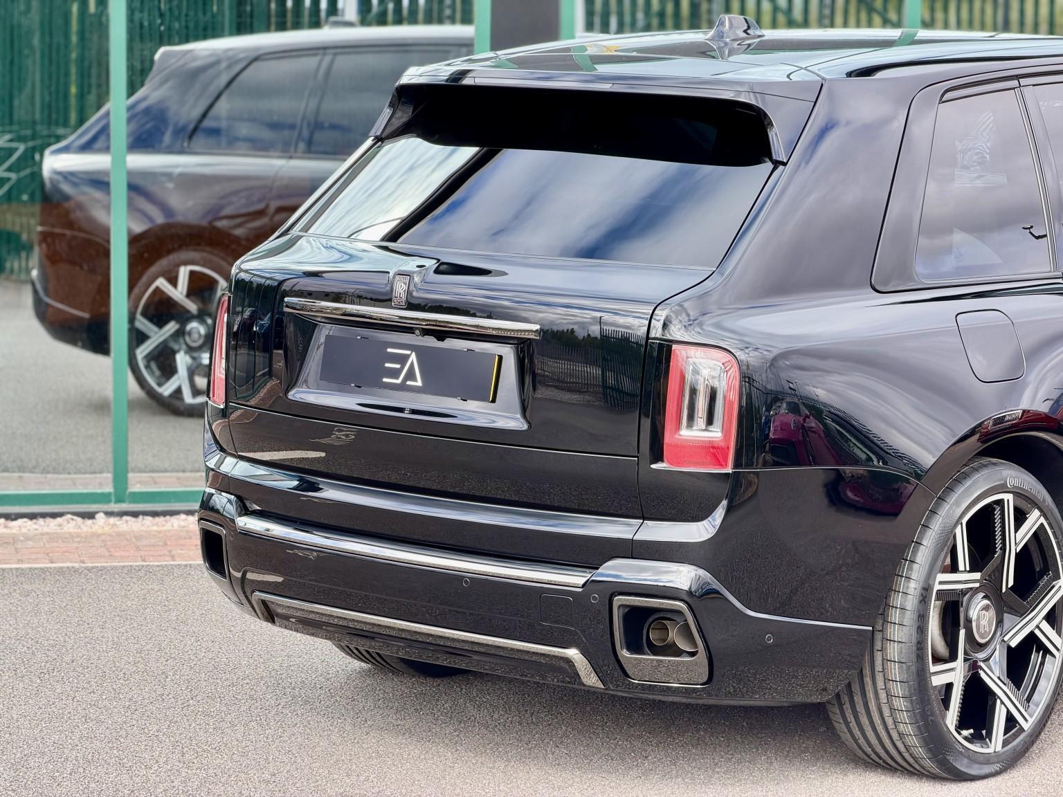 Rolls-Royce Cullinan view 40