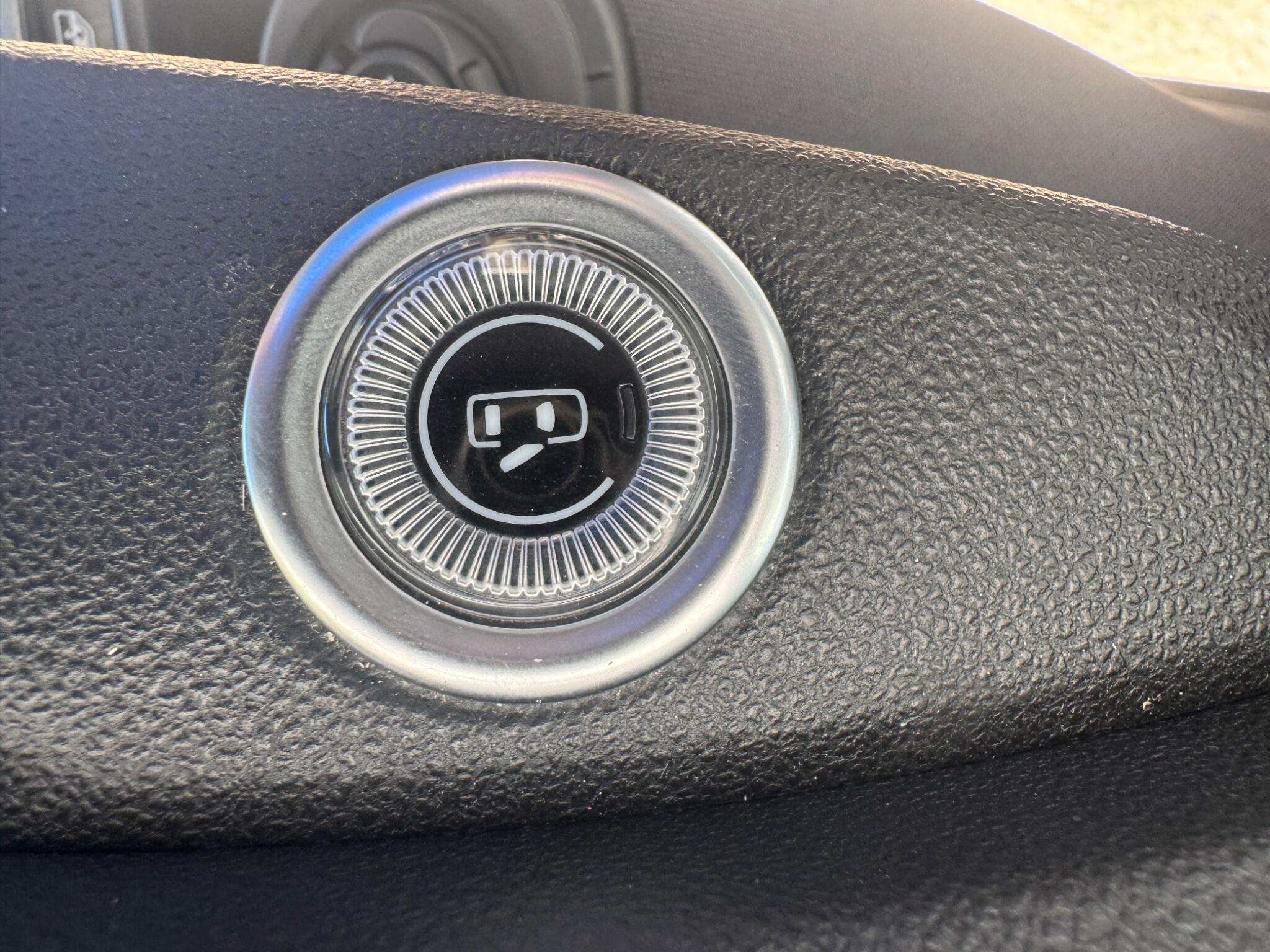 Fiat 500e view 23