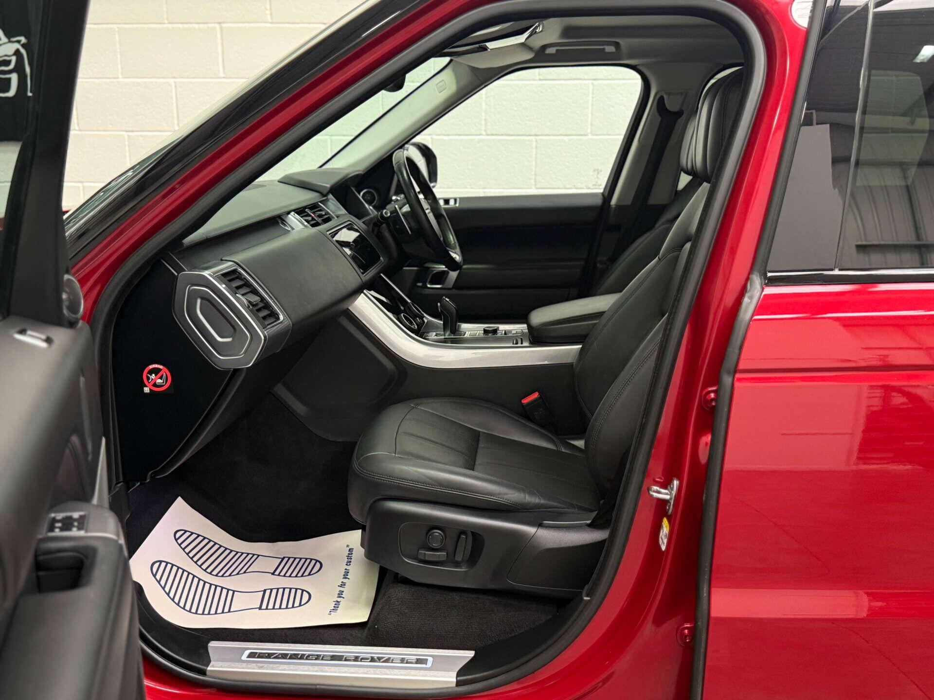 Land Rover Range Rover Sport view 18