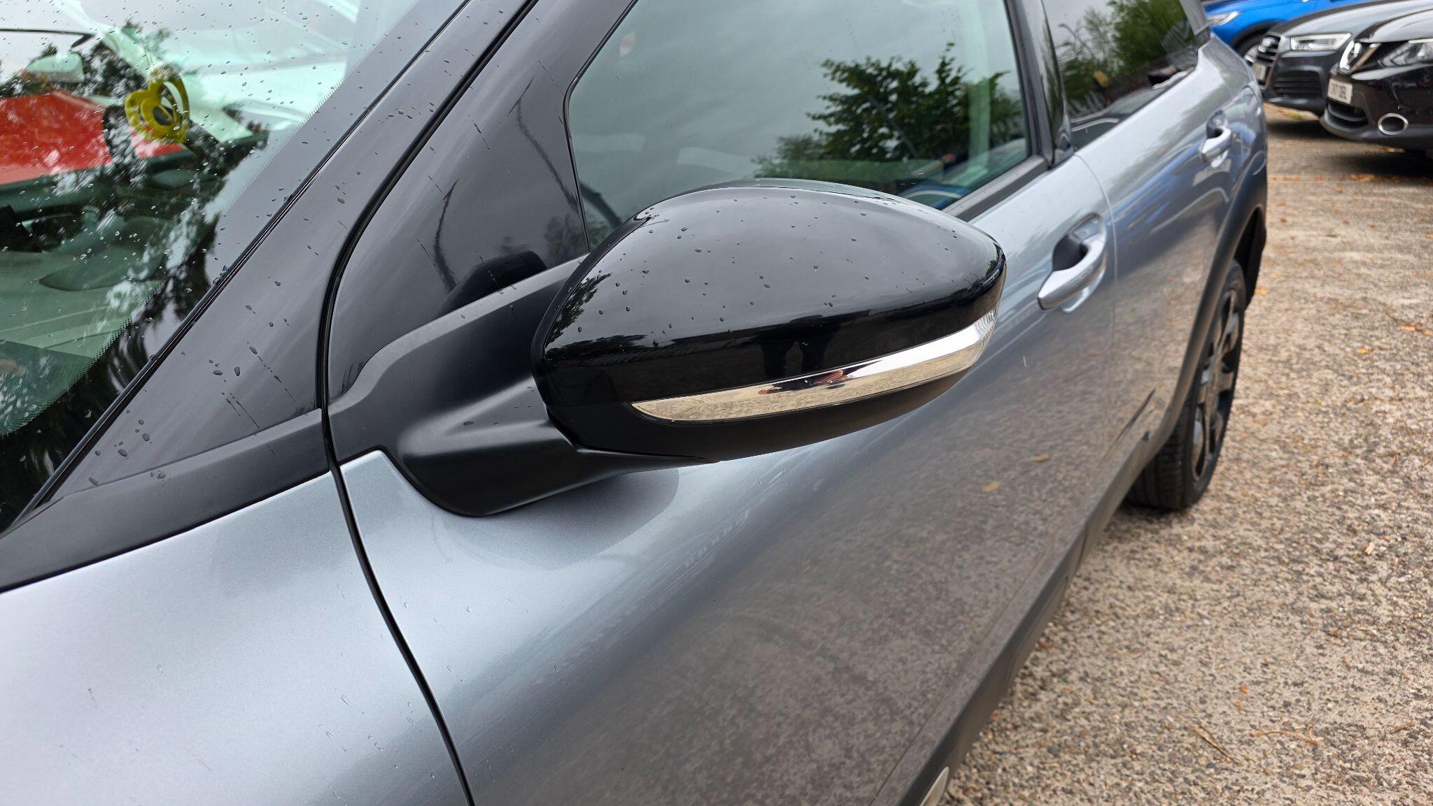 Citroen C4 Cactus view 15