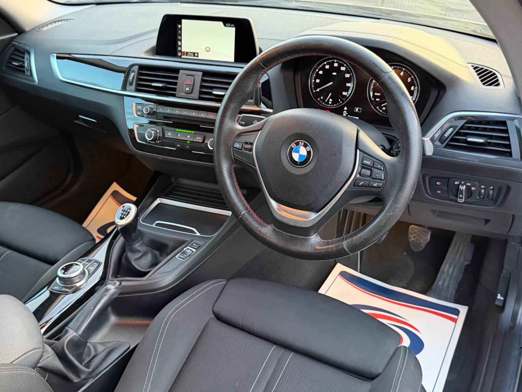 BMW 1 Series view 3