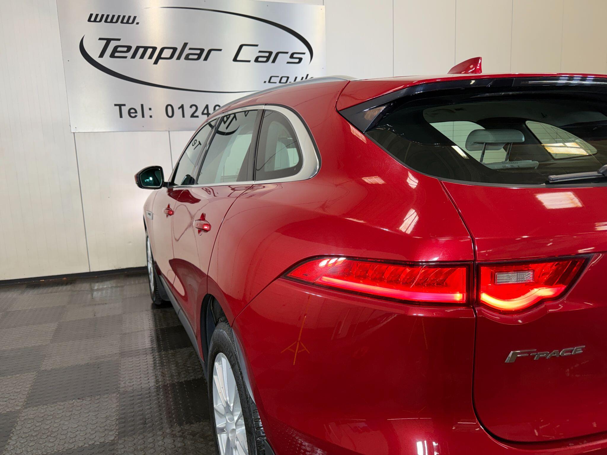 Jaguar F-Pace view 12