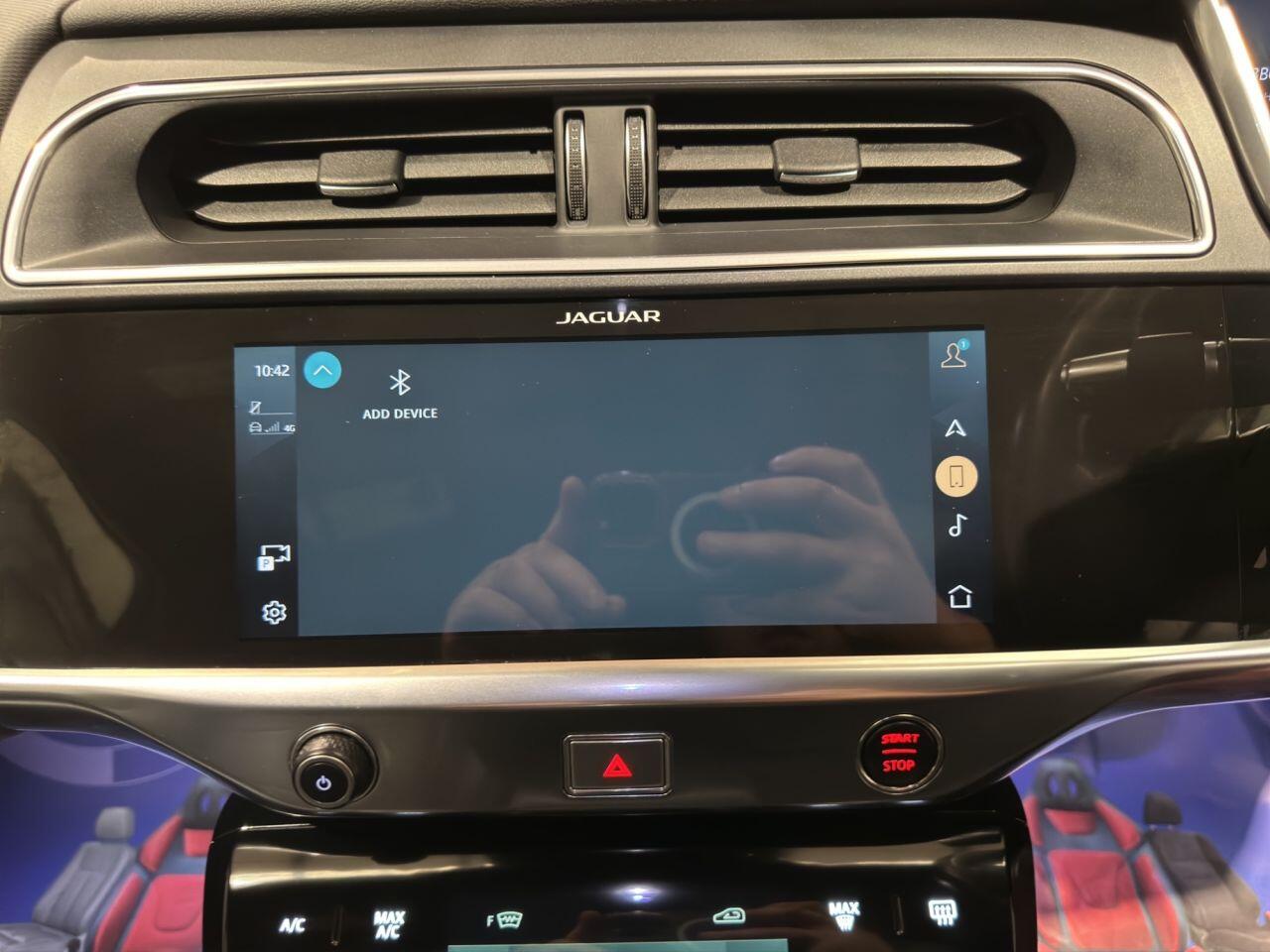Jaguar I-Pace view 26
