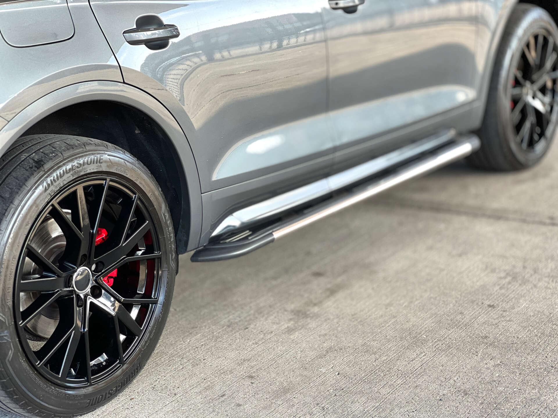 Audi Q5 view 7