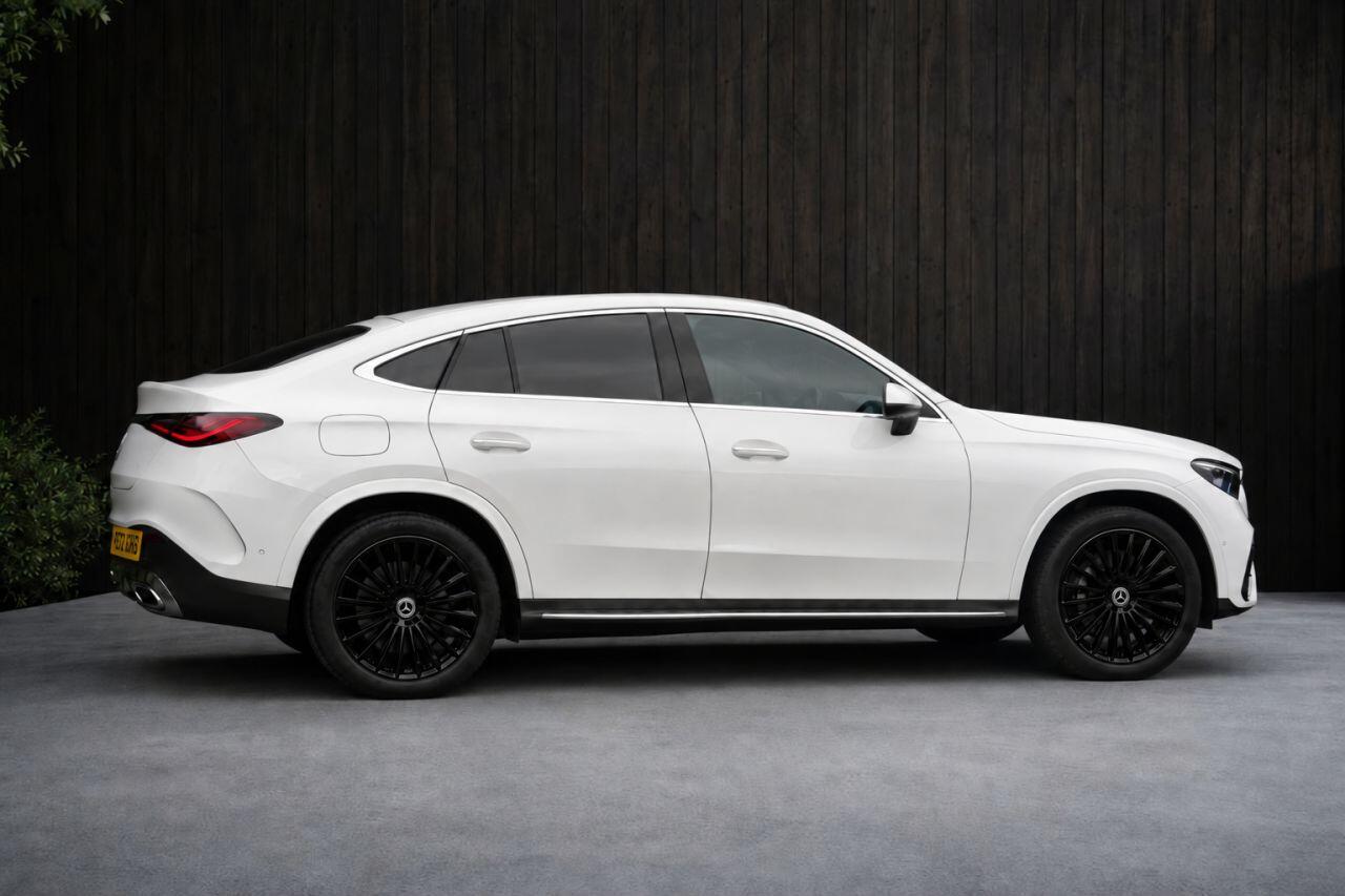 Mercedes-Benz GLC view 11