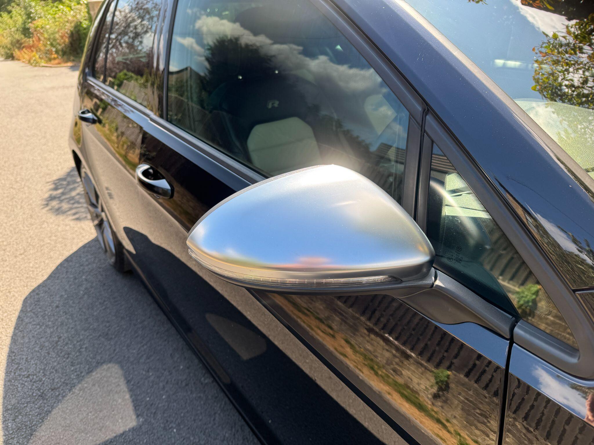 Volkswagen Golf view 26
