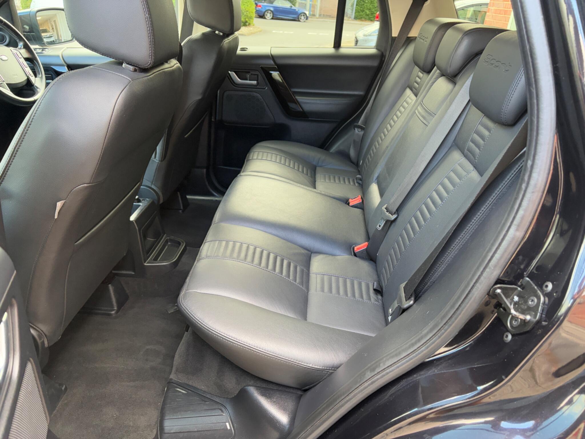Land Rover Freelander view 19