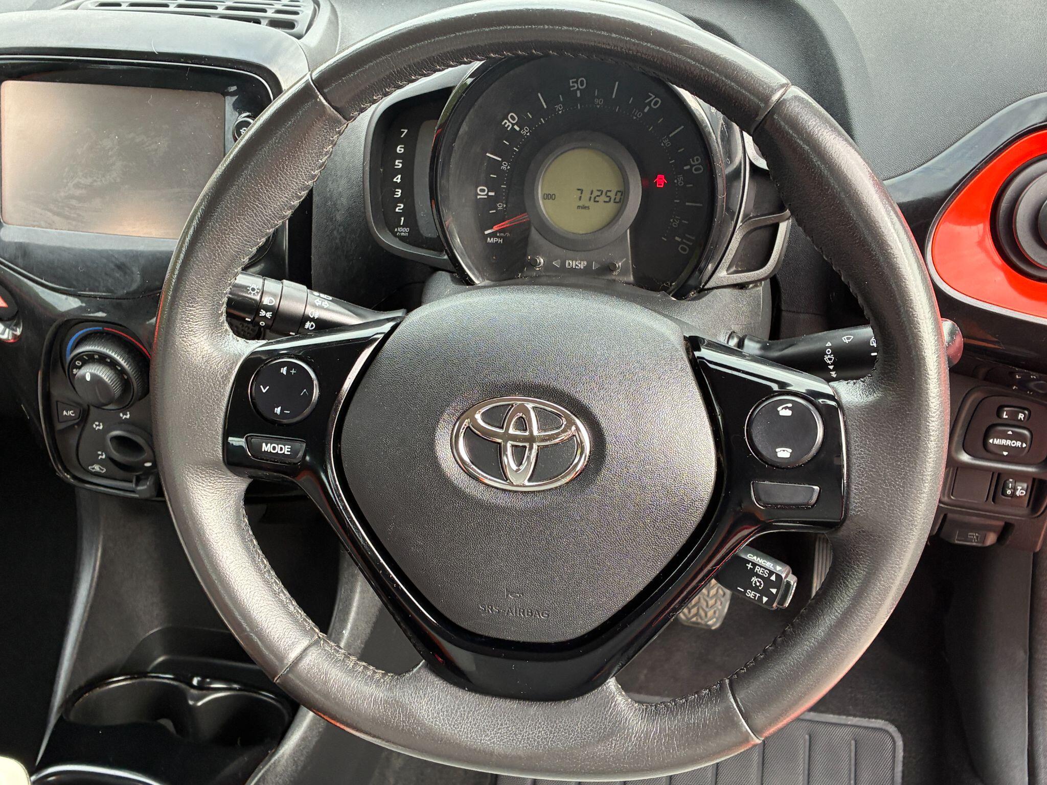 Toyota Aygo view 10