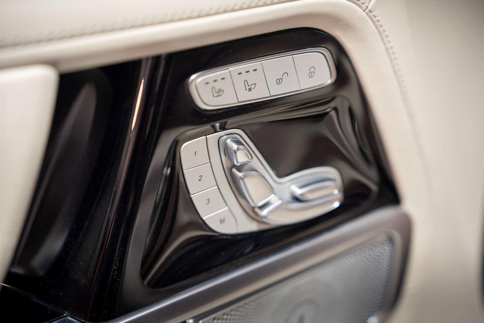 Mercedes-Benz G Class view 22
