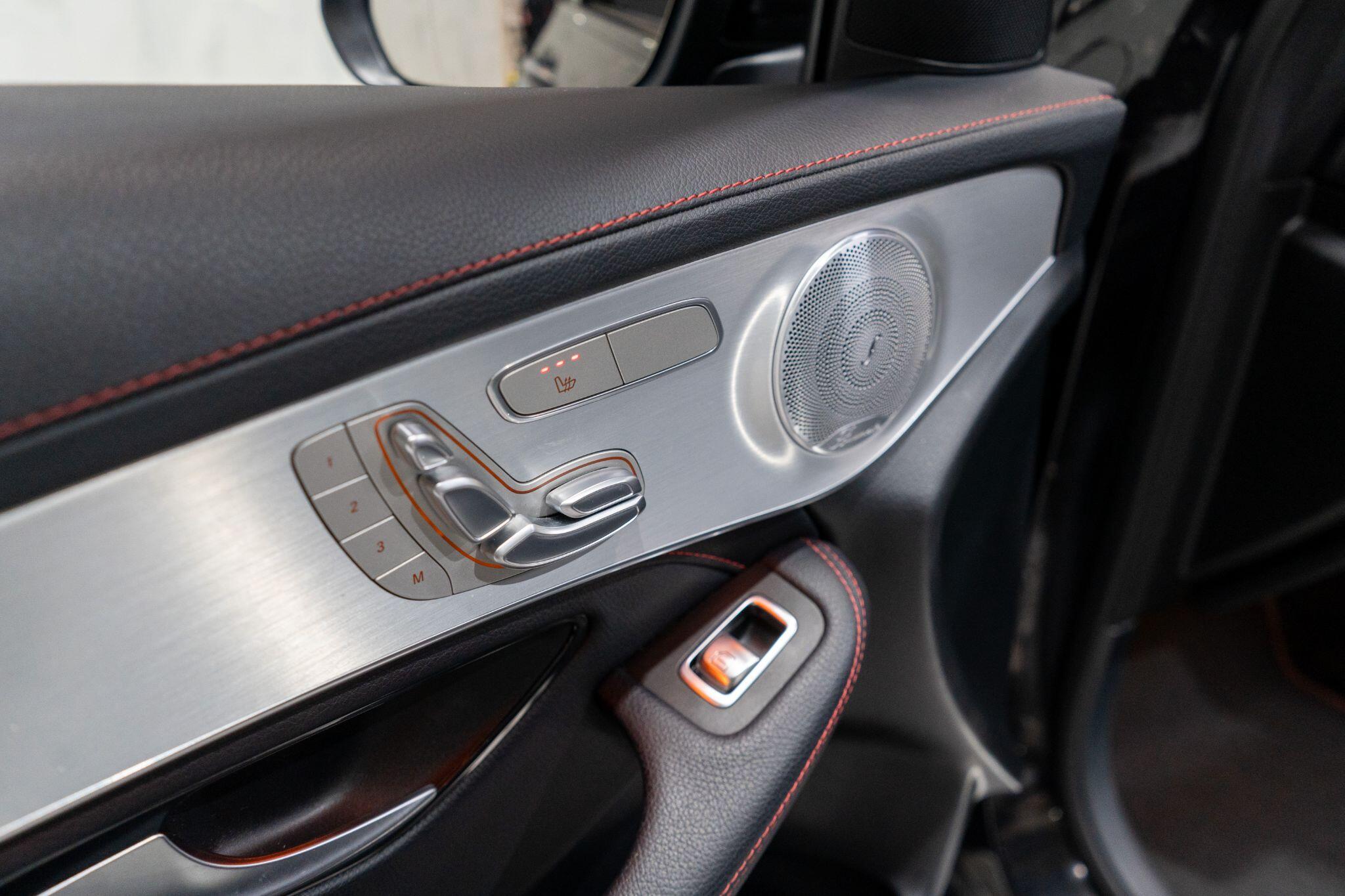 Mercedes-Benz GLC view 27