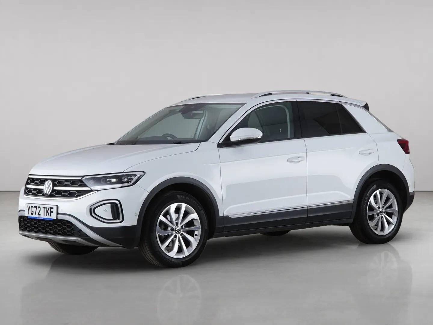 Volkswagen T-Roc view 2