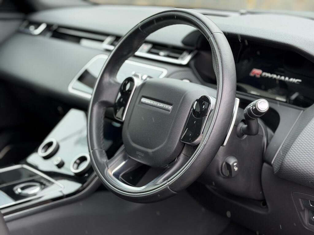 Land Rover Range Rover Velar view 13