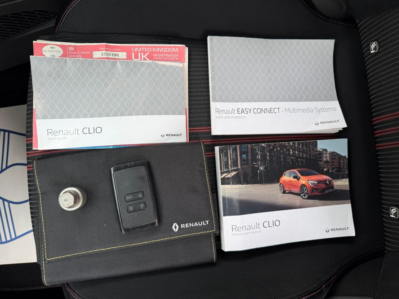 Renault Clio view 45