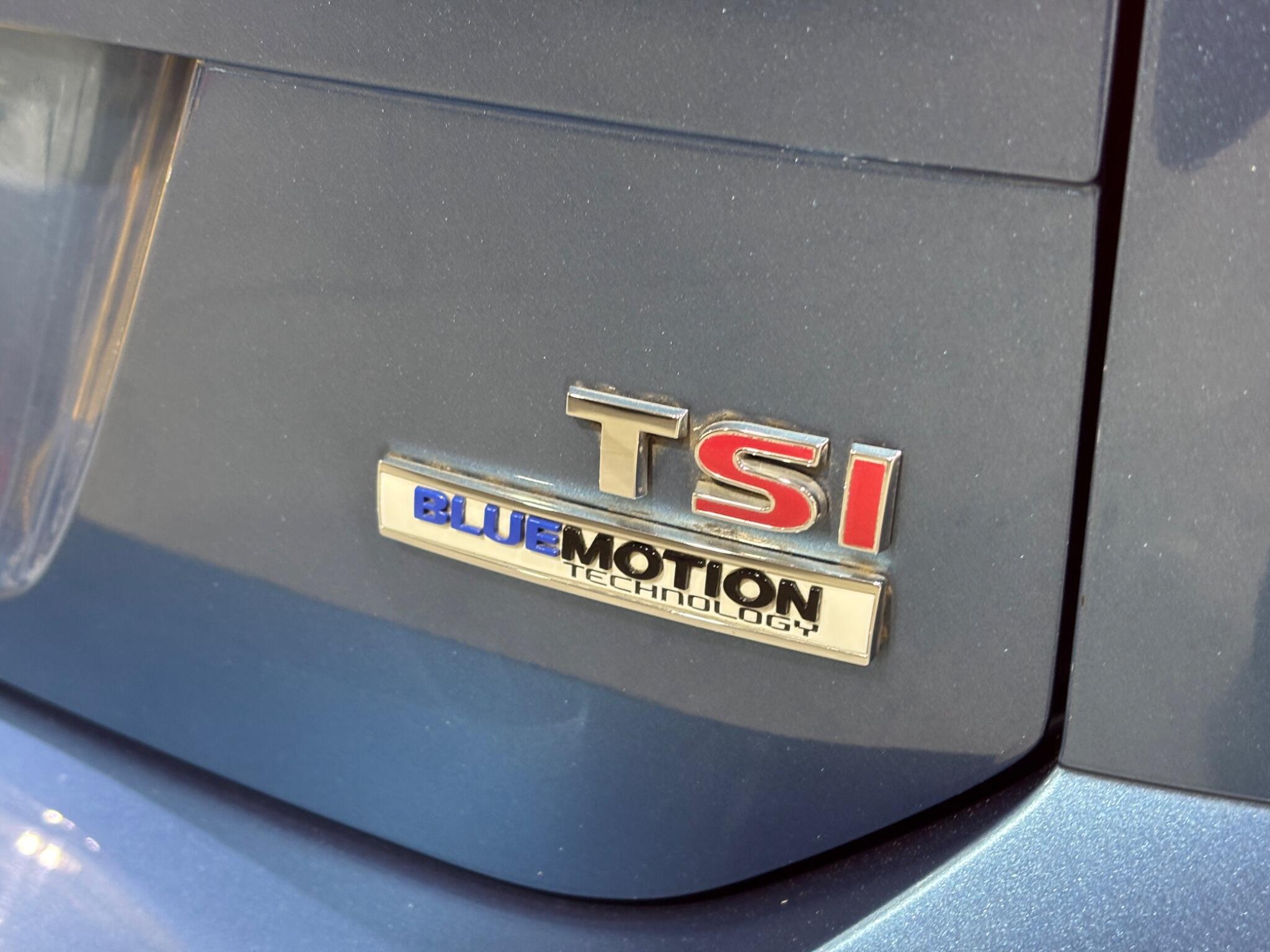 Volkswagen Golf view 51