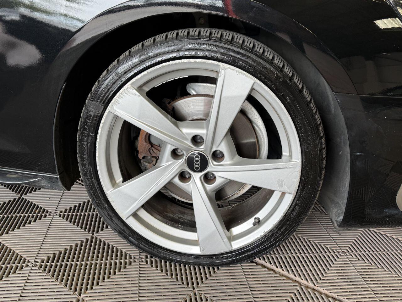 Audi A4 view 18