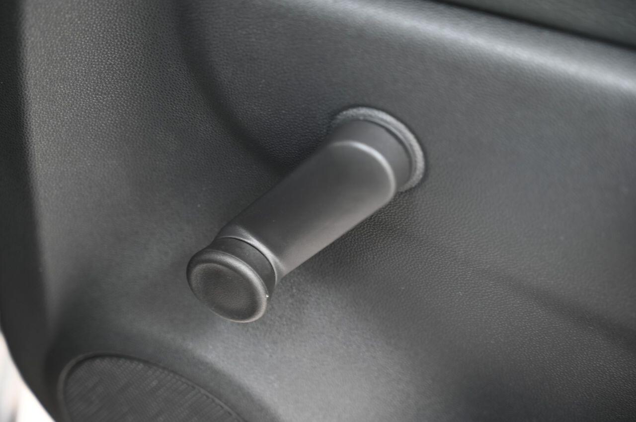 Vauxhall Corsa view 35