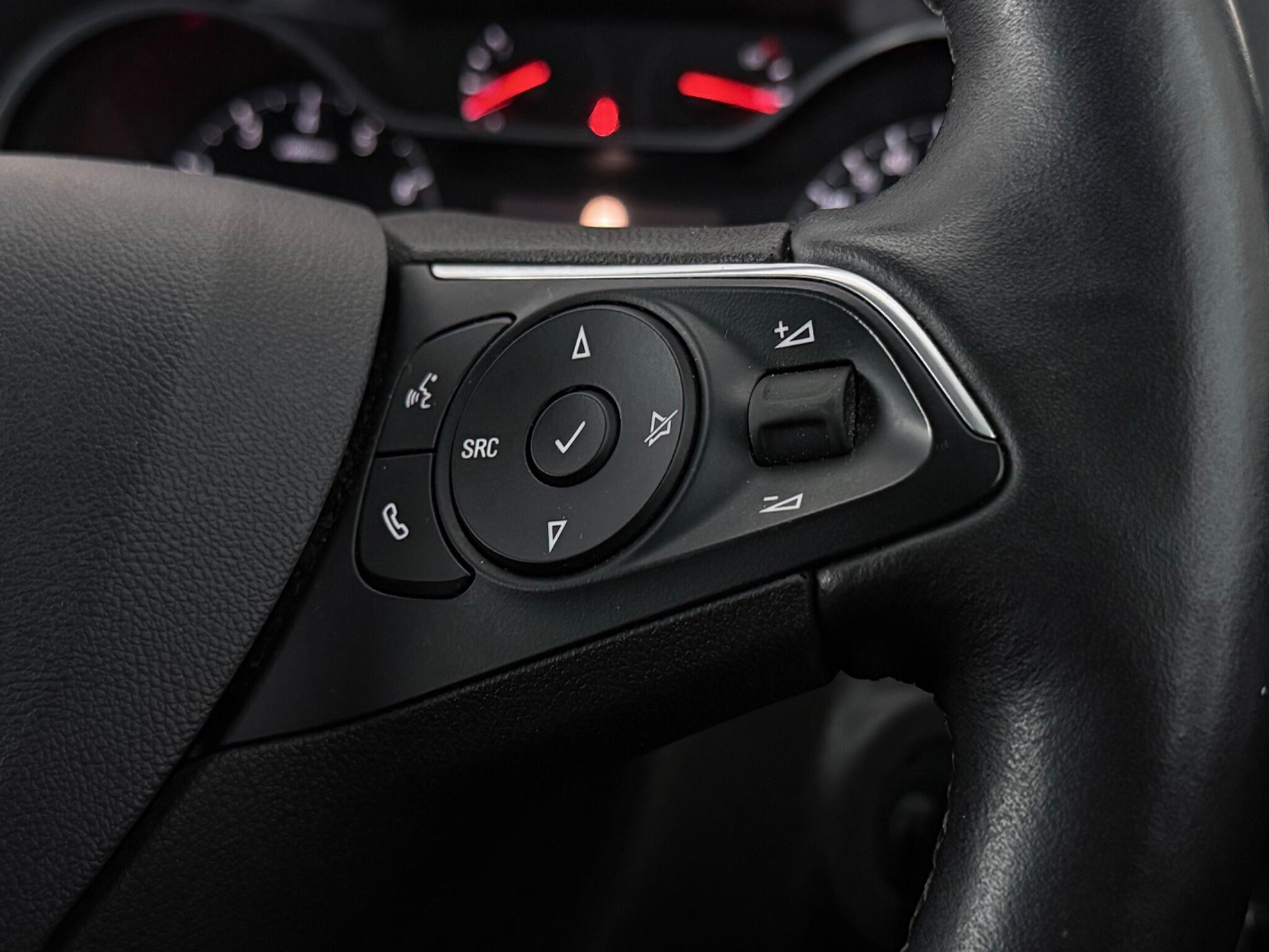 Vauxhall Grandland X view 16