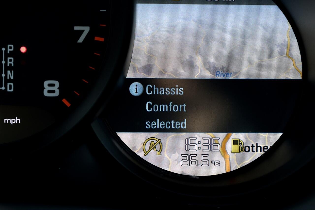 Porsche Macan view 17