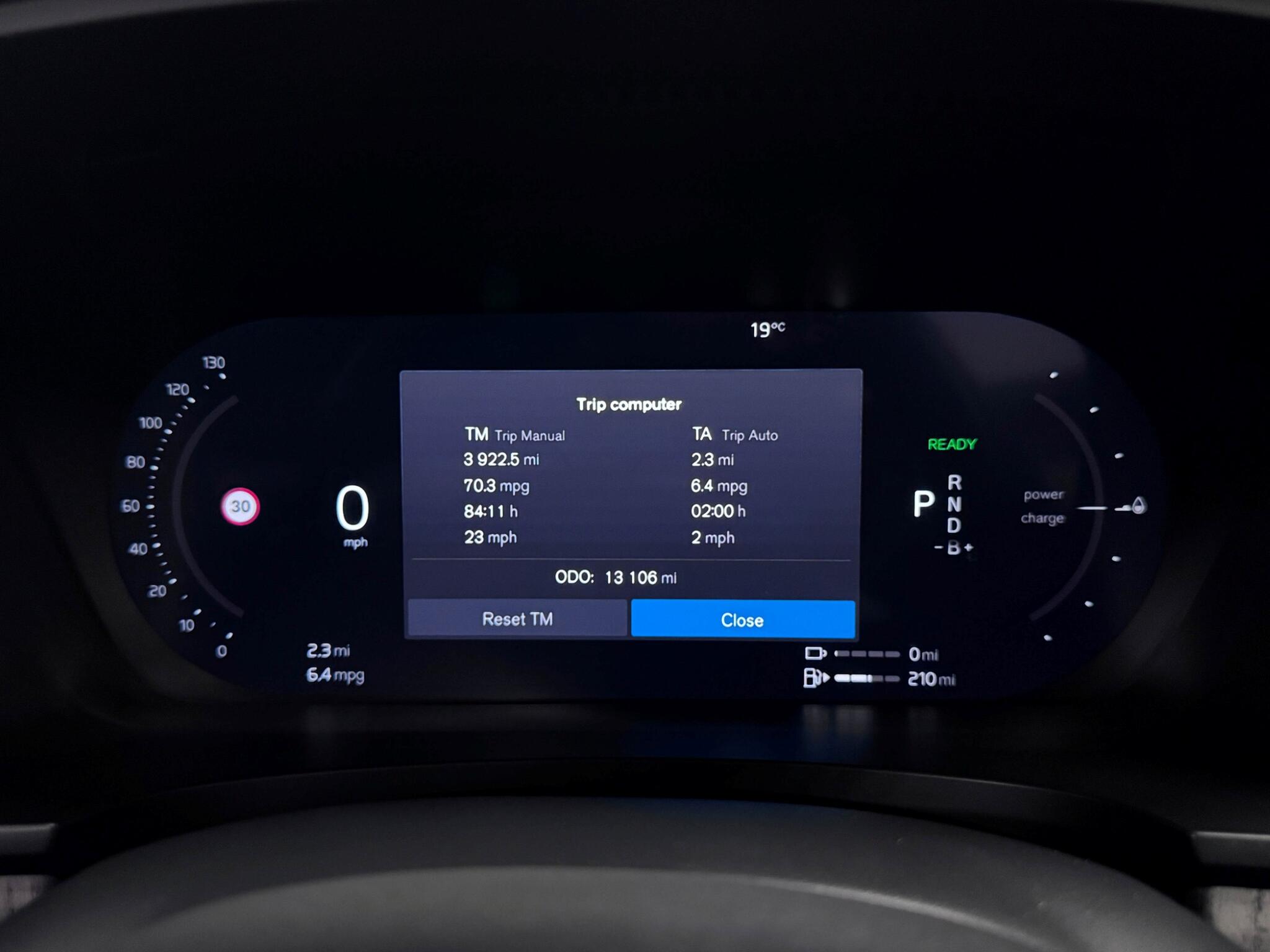 Volvo S90 view 39