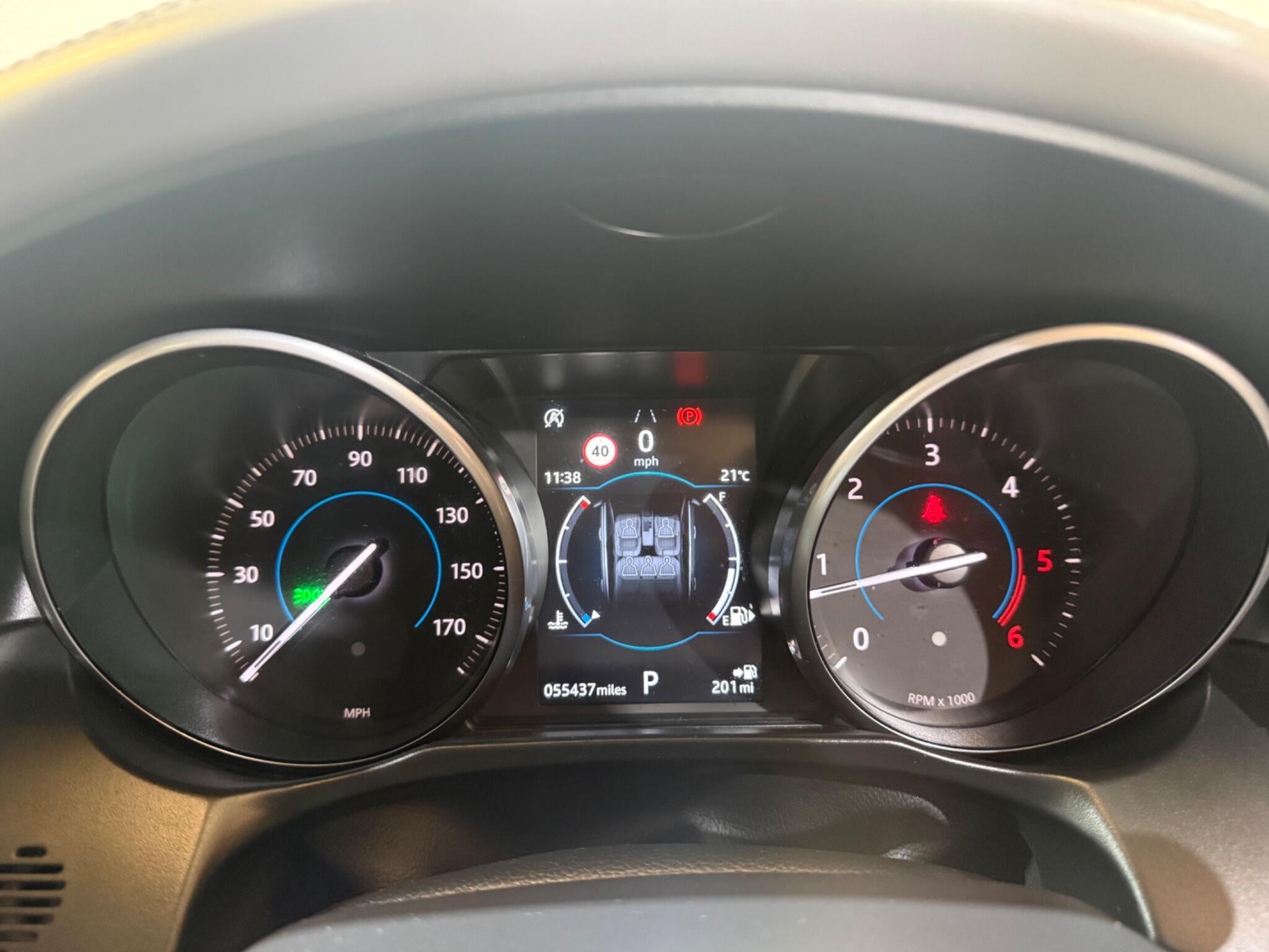Jaguar XF view 51