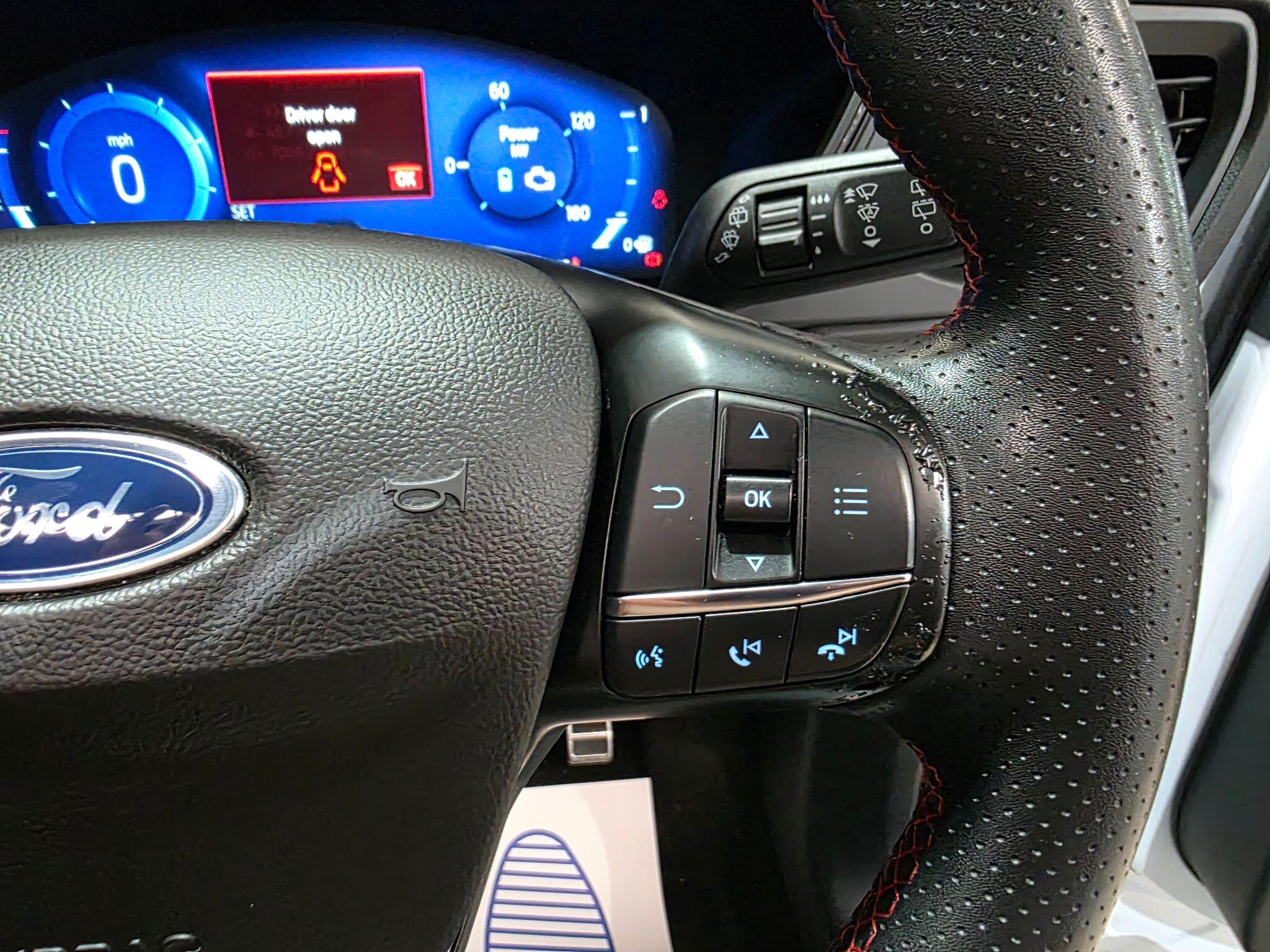 Ford Kuga view 18