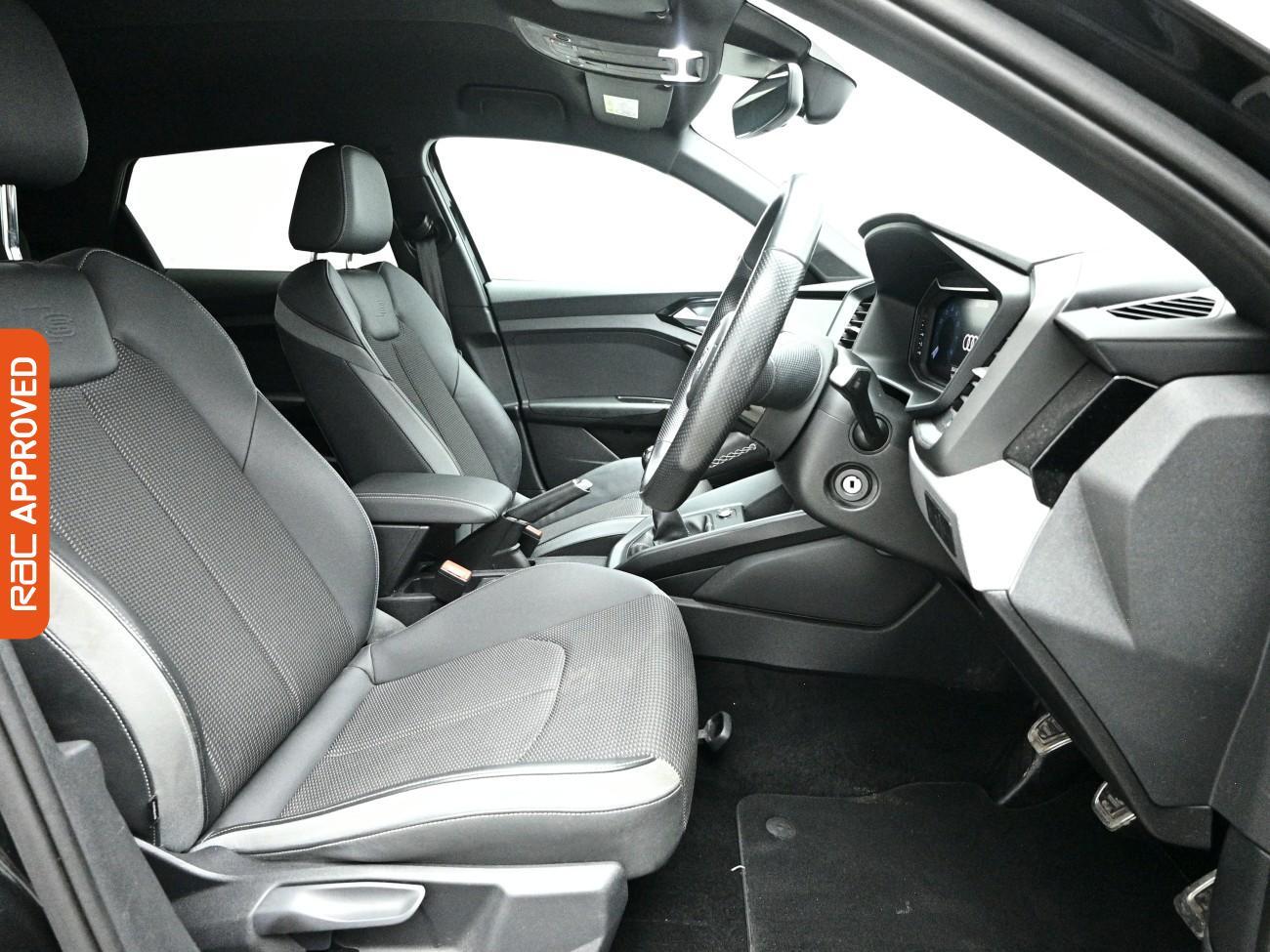 Audi A1 view 11