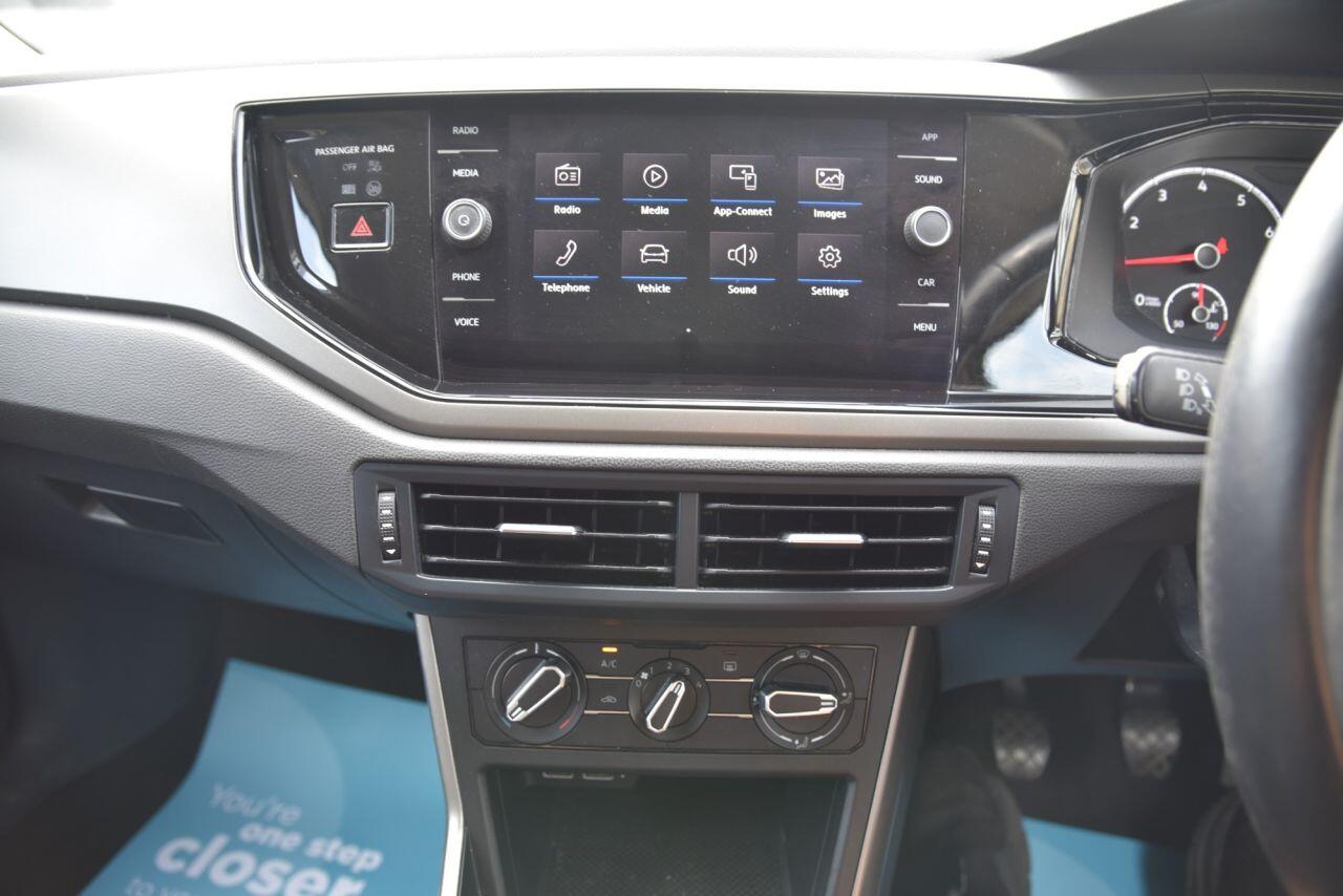 Volkswagen Polo view 34