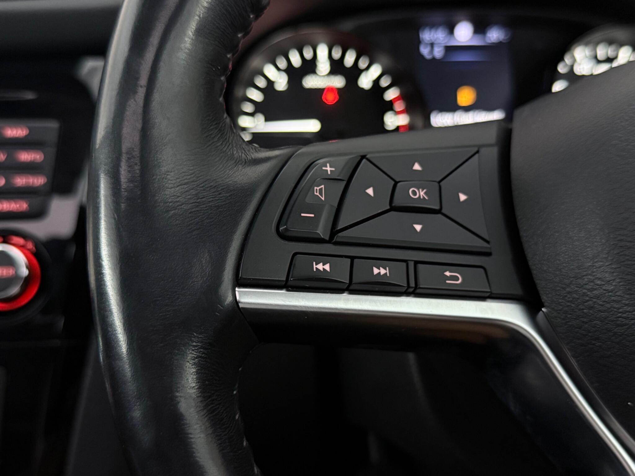 Nissan X-Trail view 15