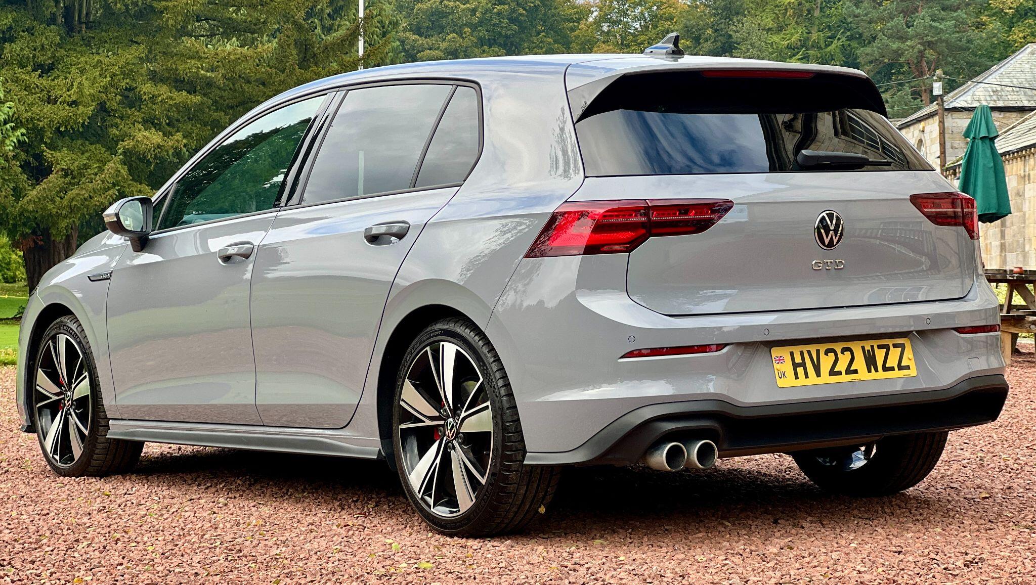 Volkswagen Golf view 13