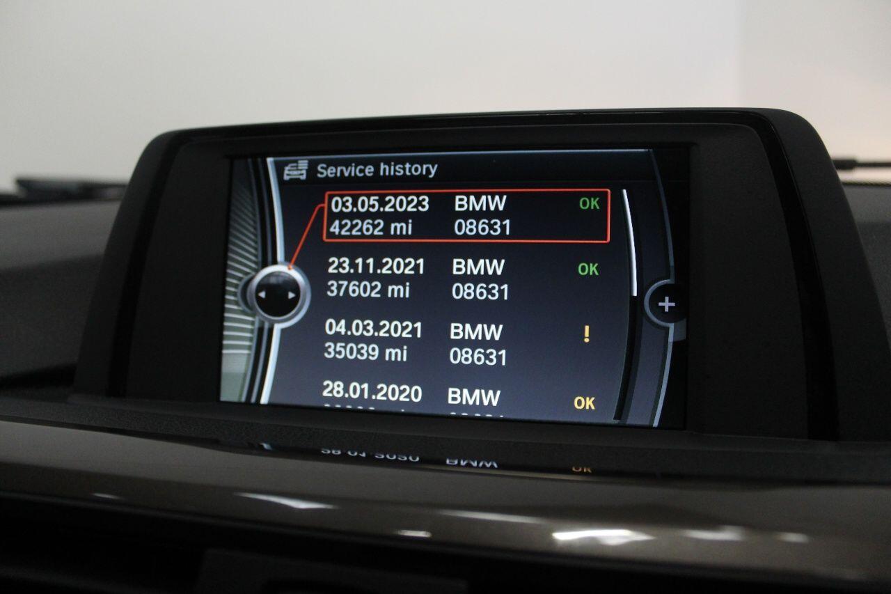 BMW 3 Series view 34