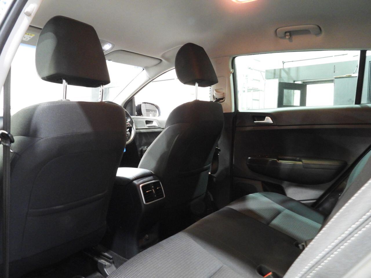 Kia Sportage view 34