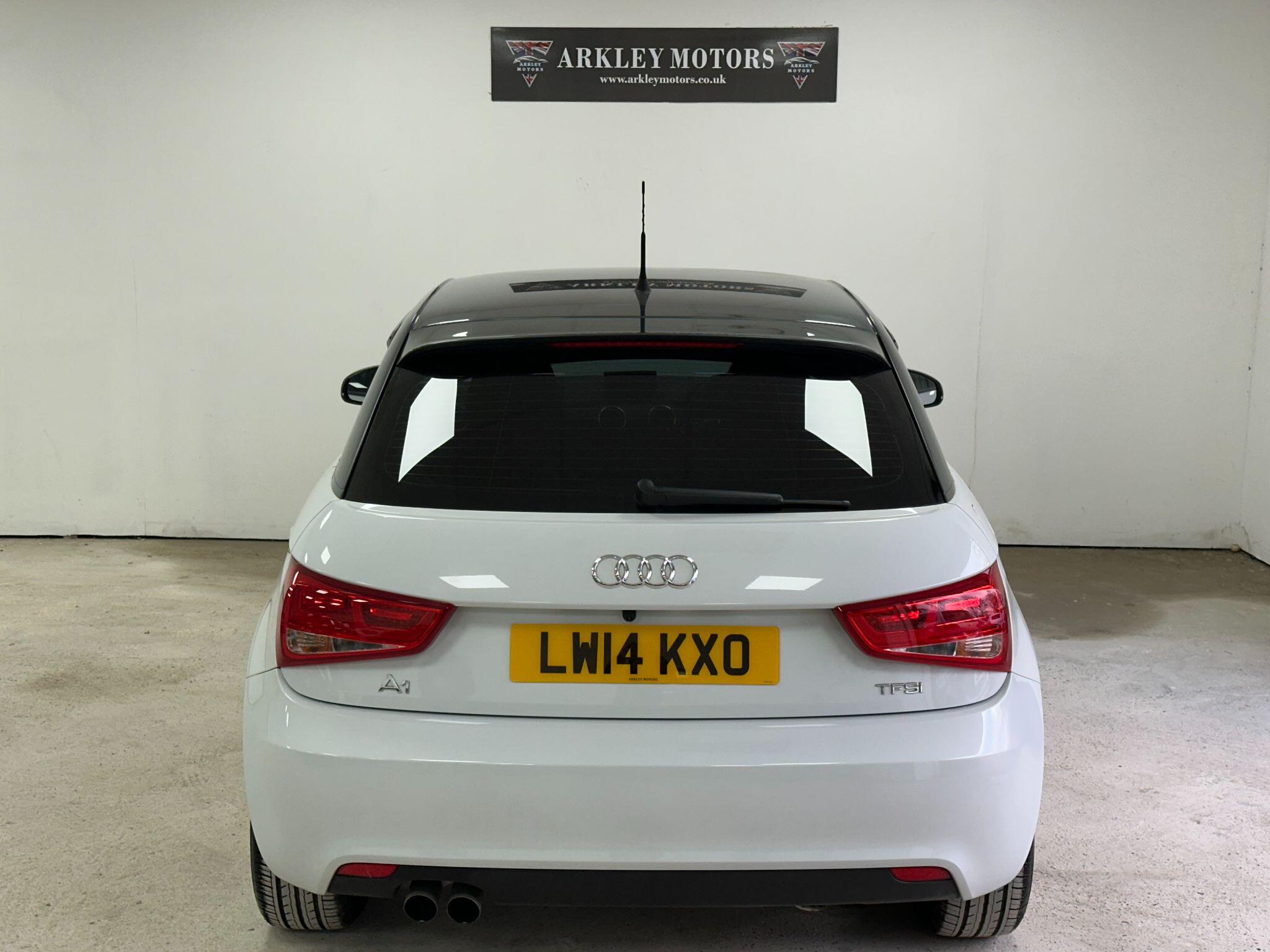 2014 Audi A1 image 13
