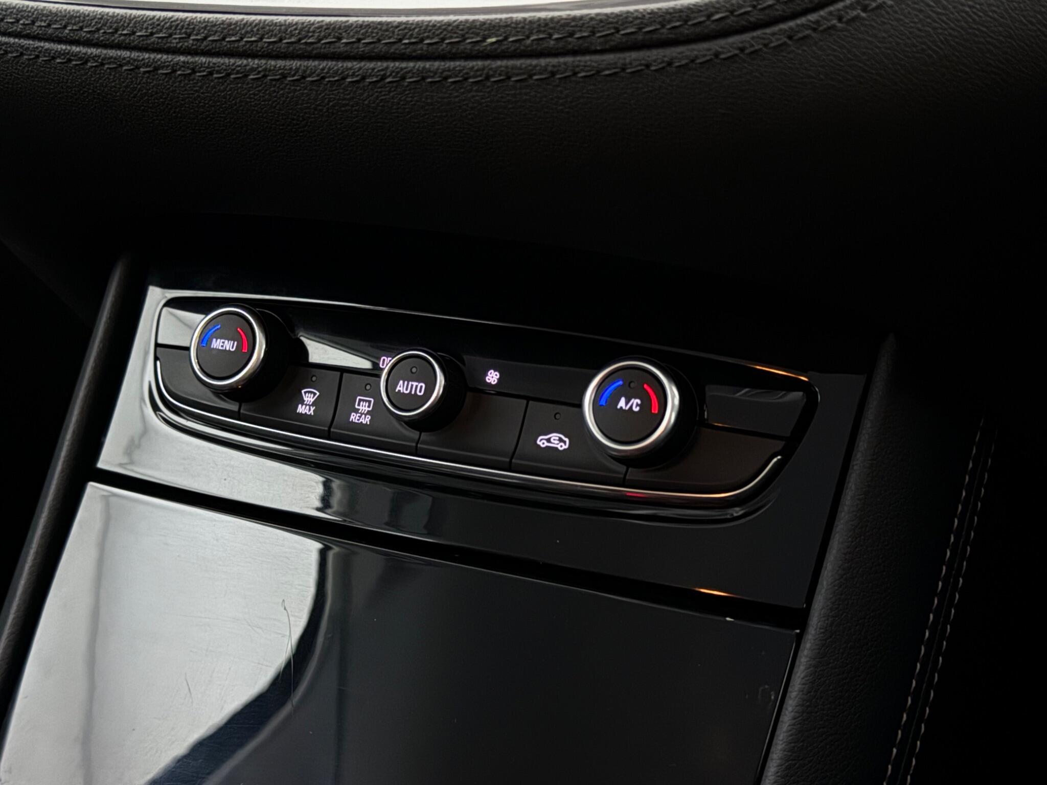 Vauxhall Grandland X view 23