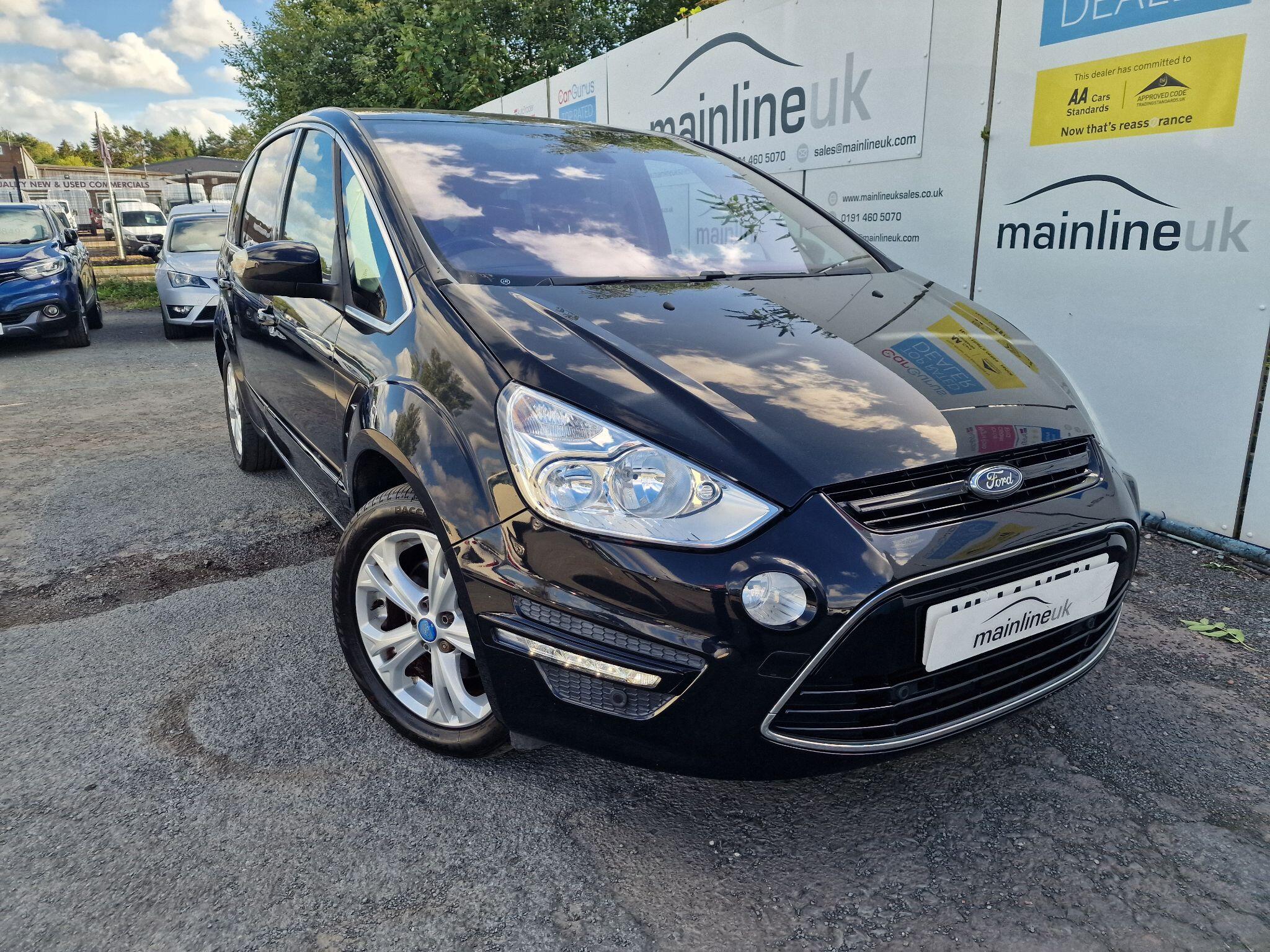 Ford S-Max view 8