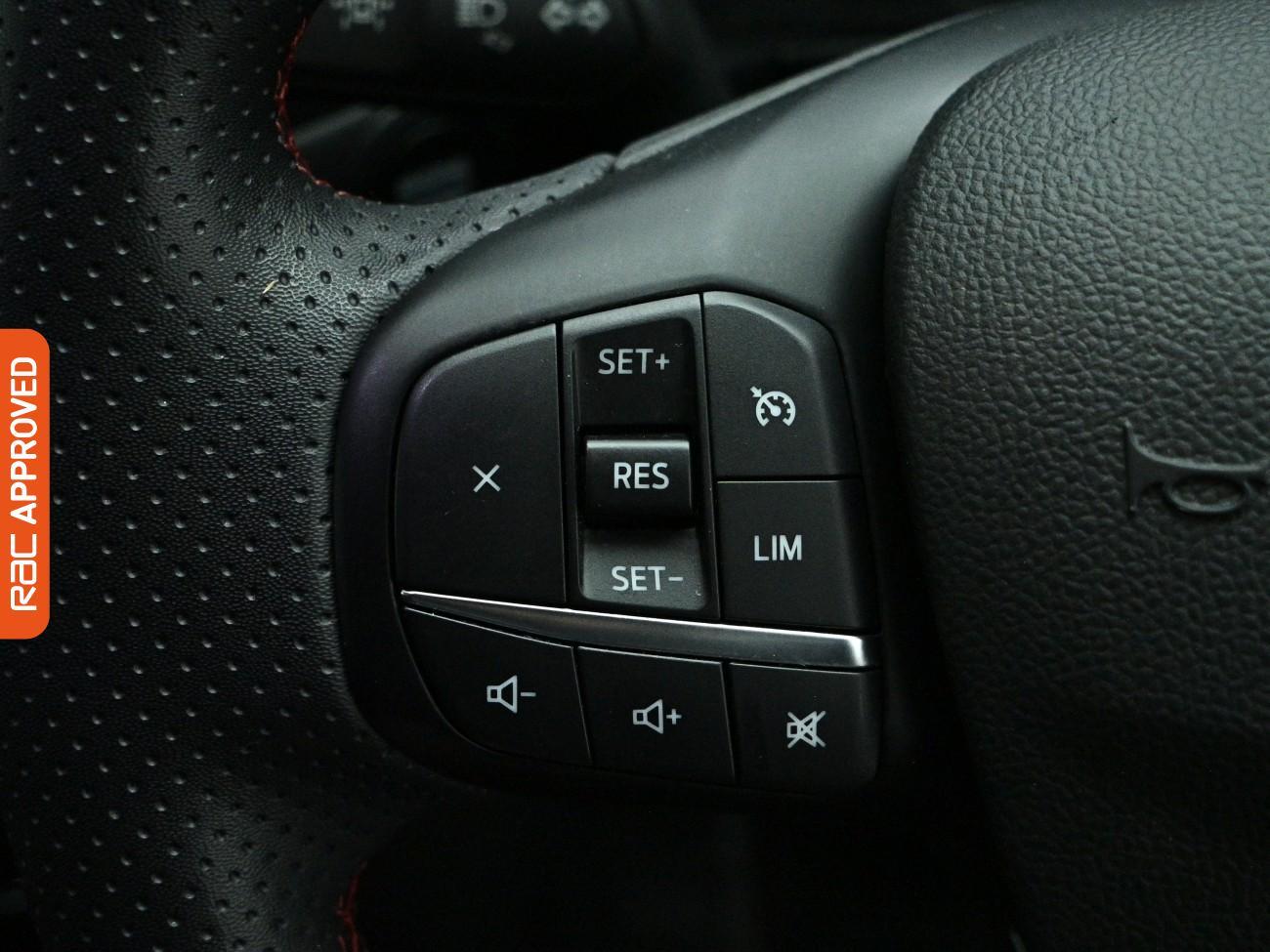 Ford Kuga view 22