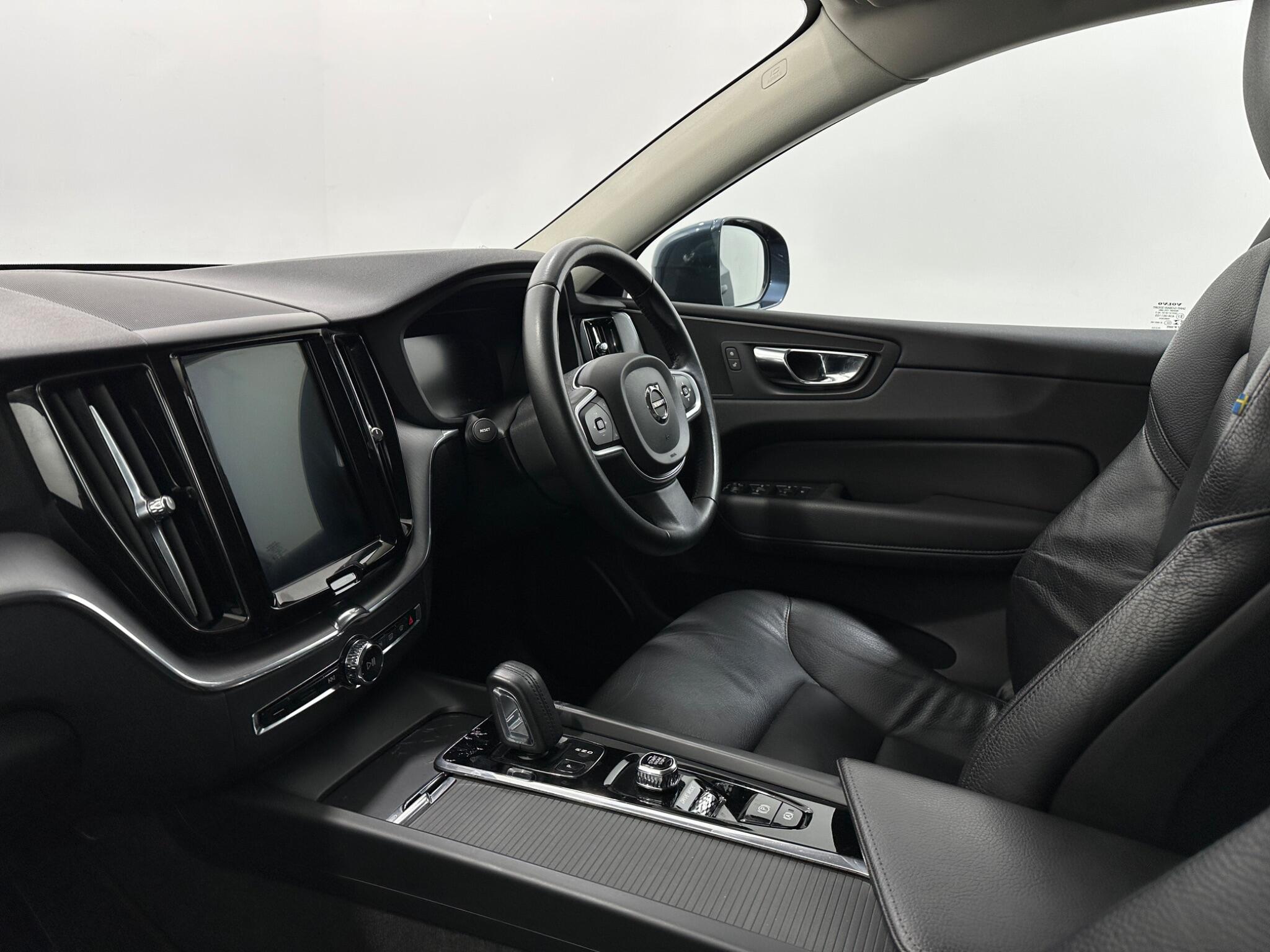Volvo XC60 view 31