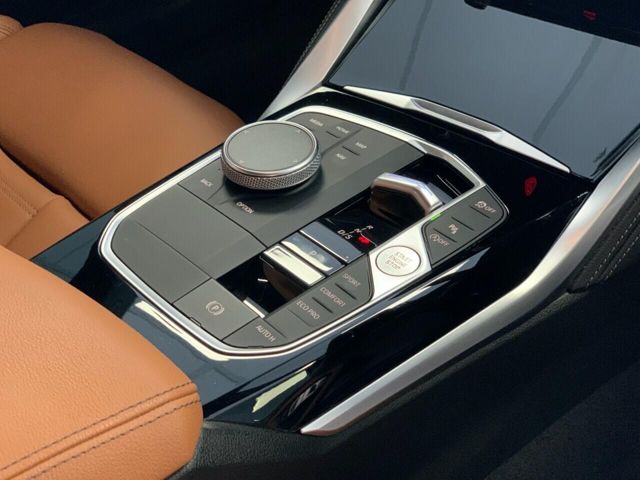 BMW 2 Series view 37