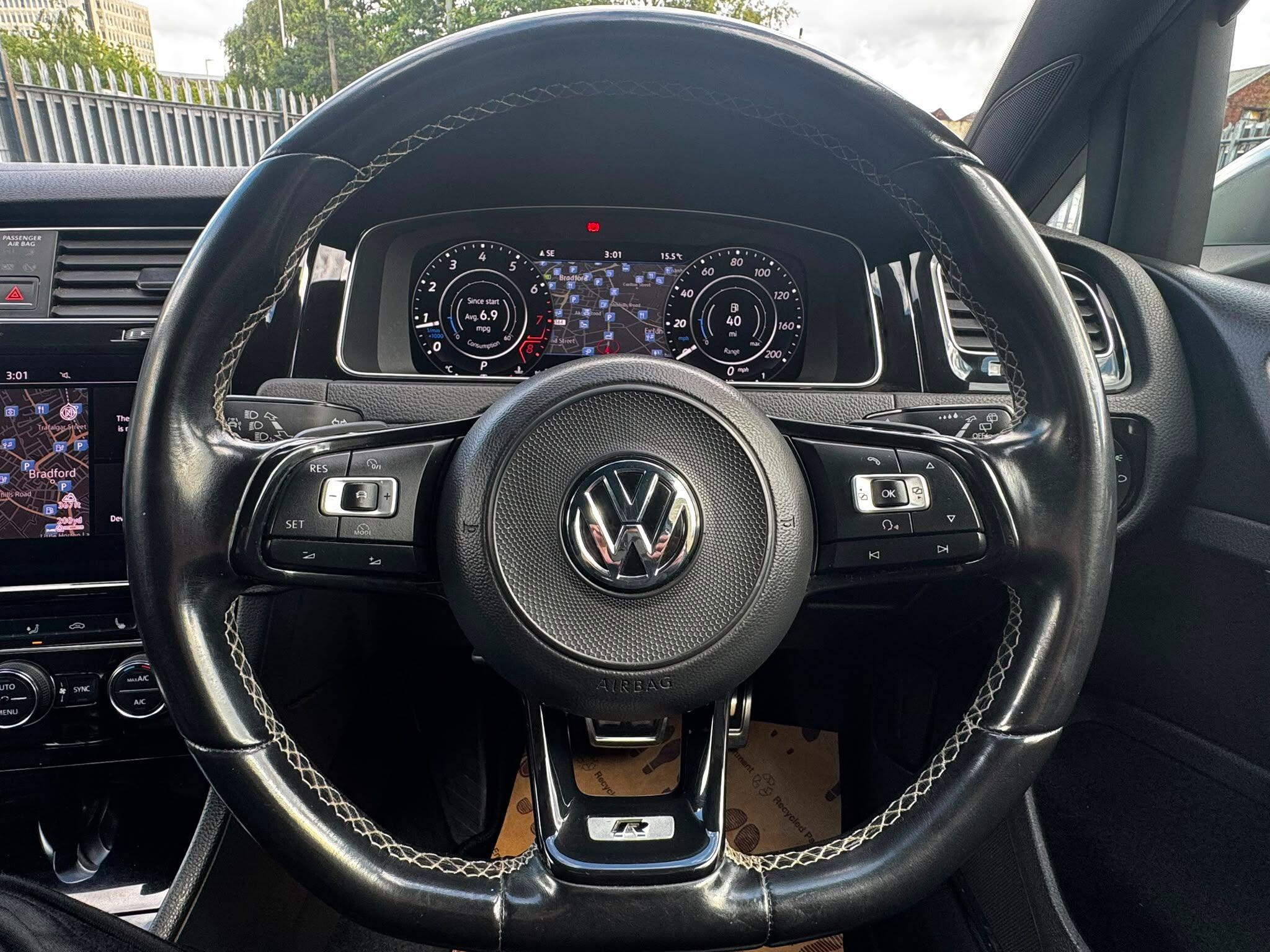 Volkswagen Golf view 46
