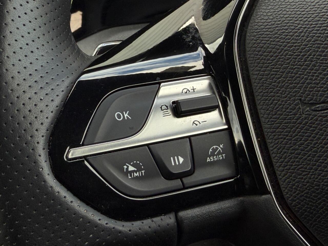 Peugeot 308 view 20
