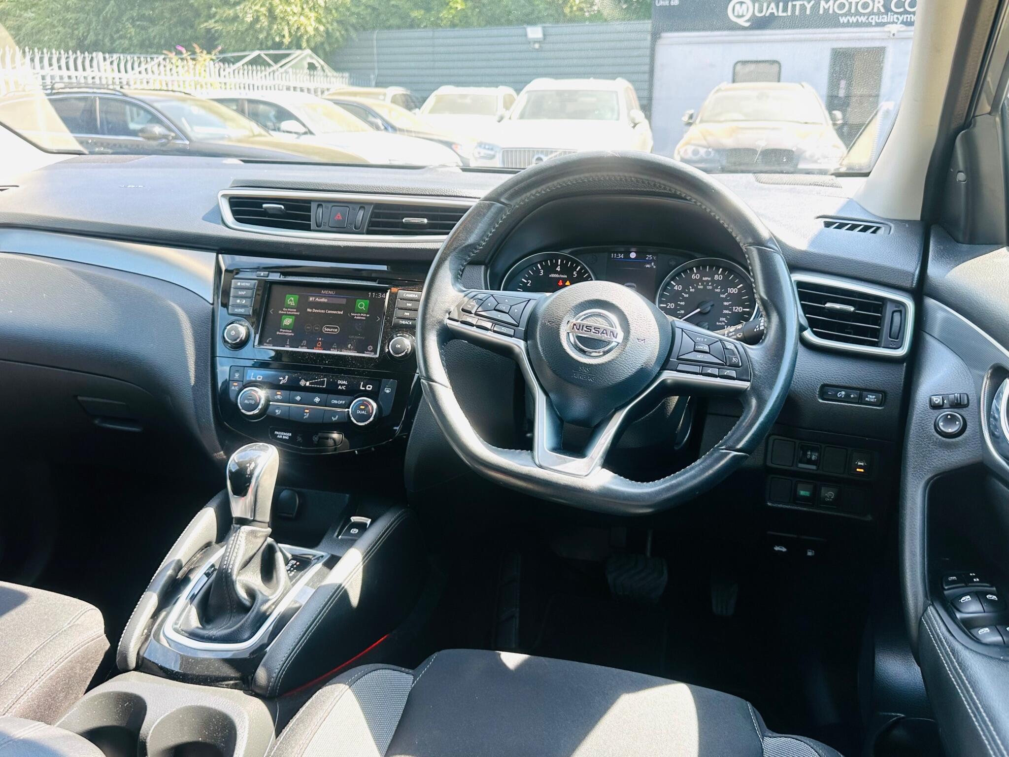 Nissan Qashqai view 23