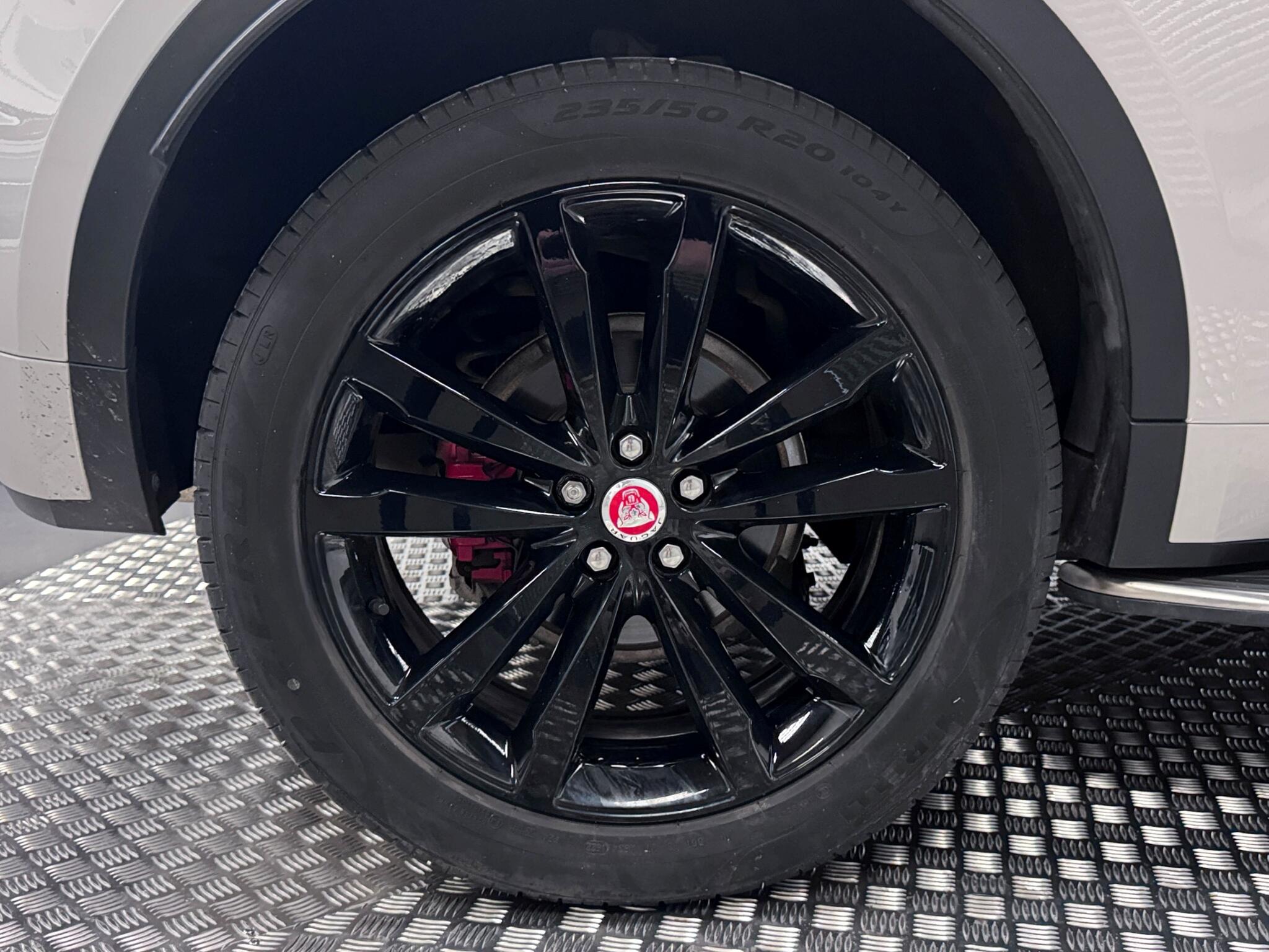 Jaguar E-Pace view 54
