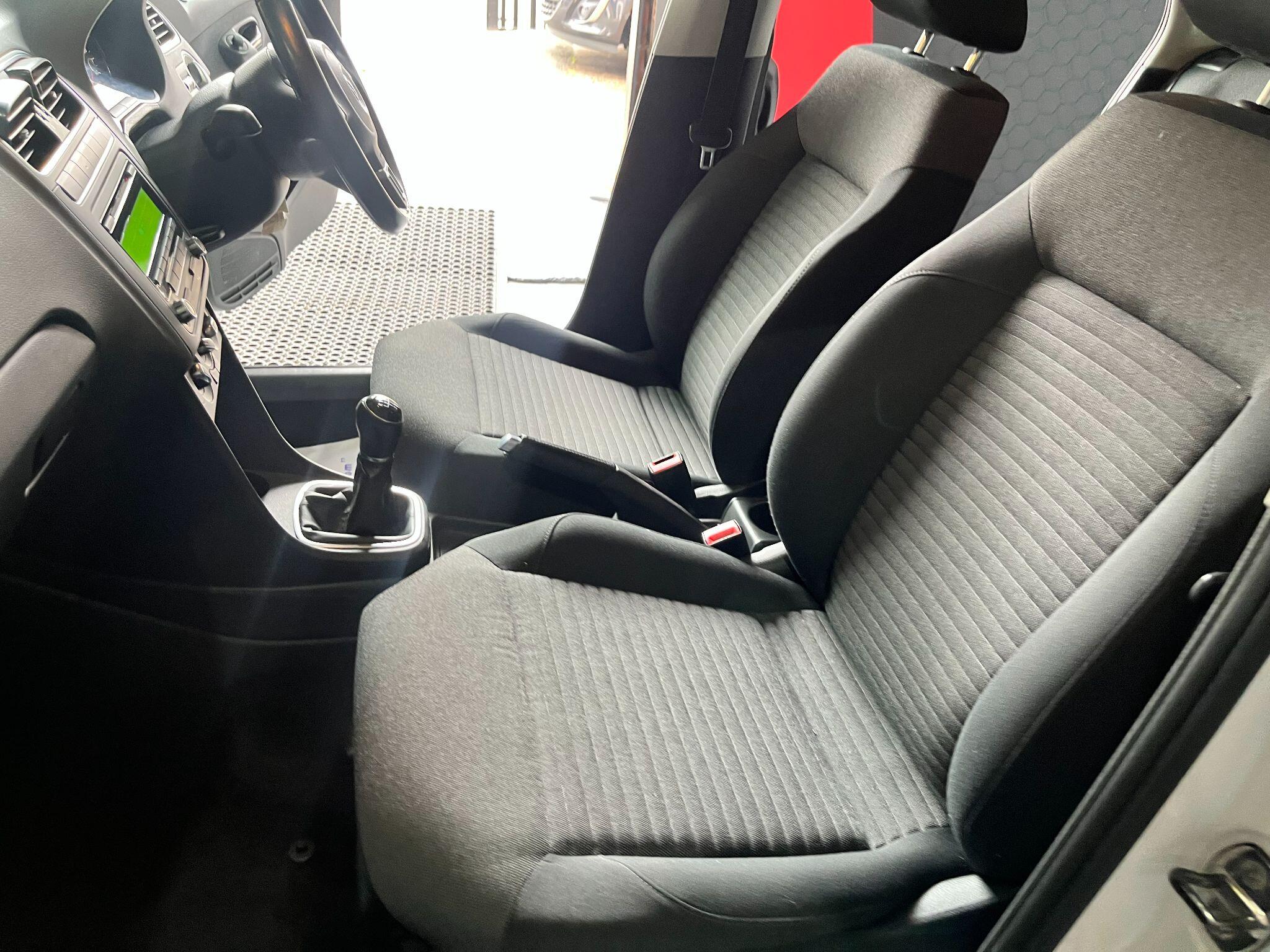 Volkswagen Polo view 26