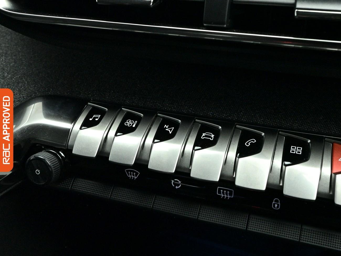 Peugeot 3008 view 15