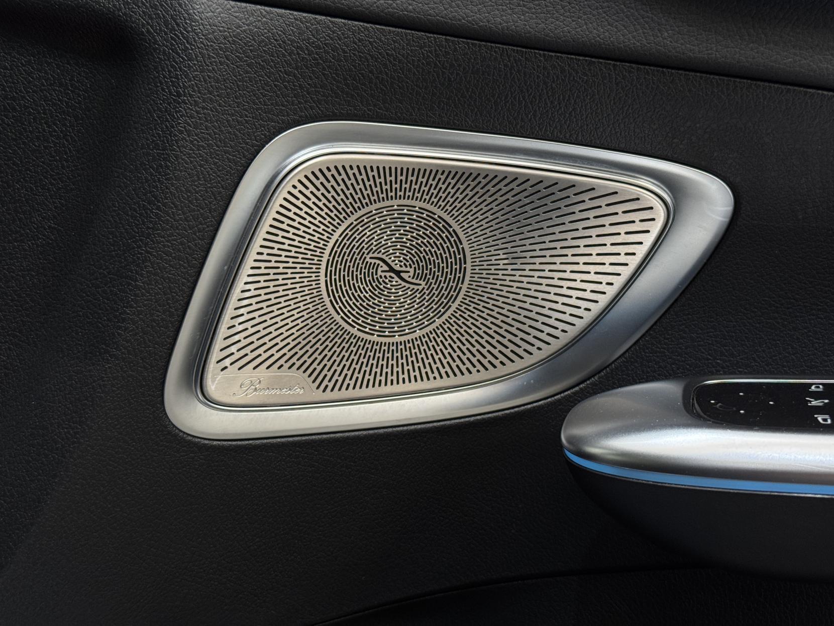 Mercedes-Benz C Class view 52