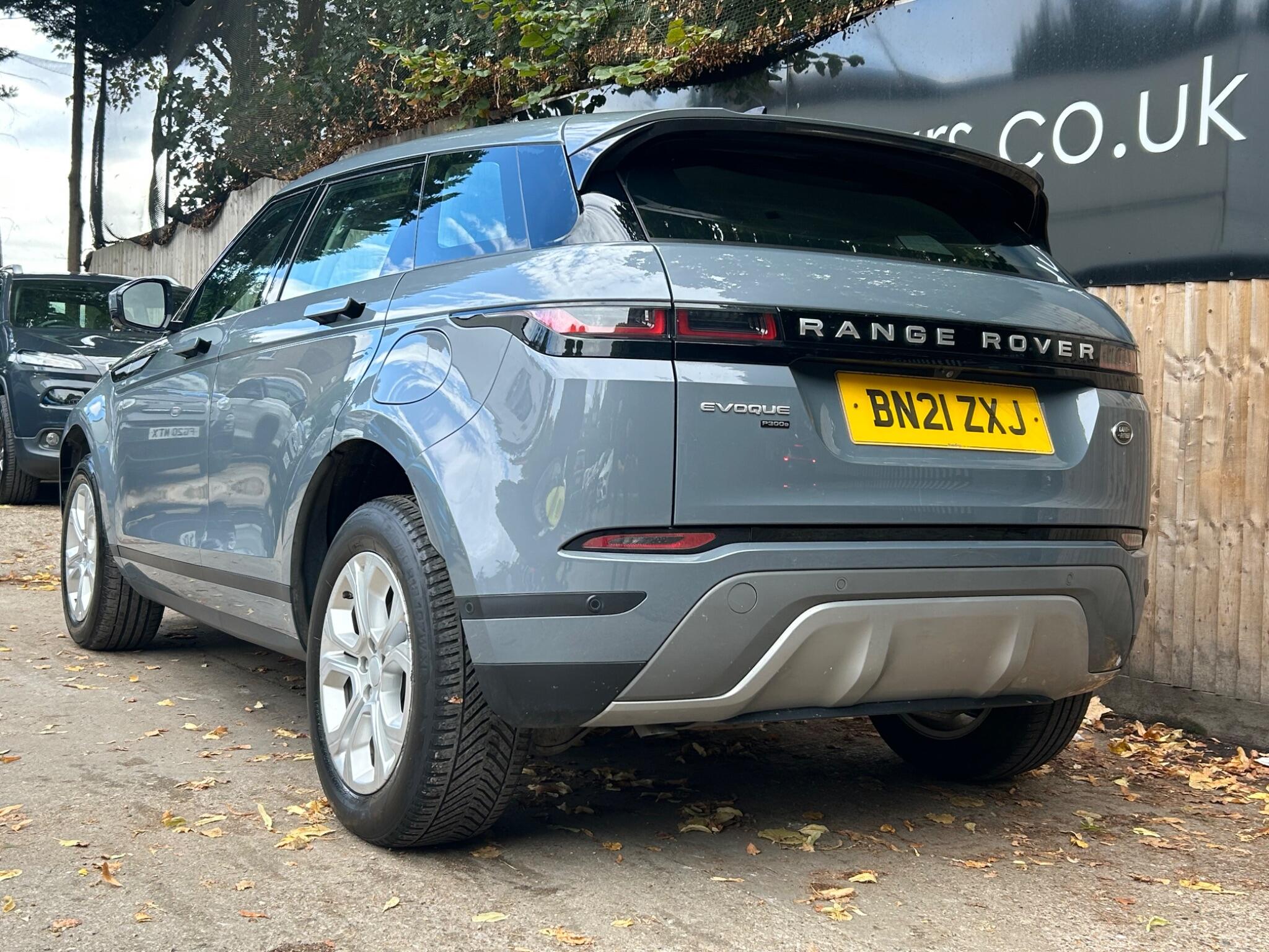 Land Rover Range Rover Evoque view 15